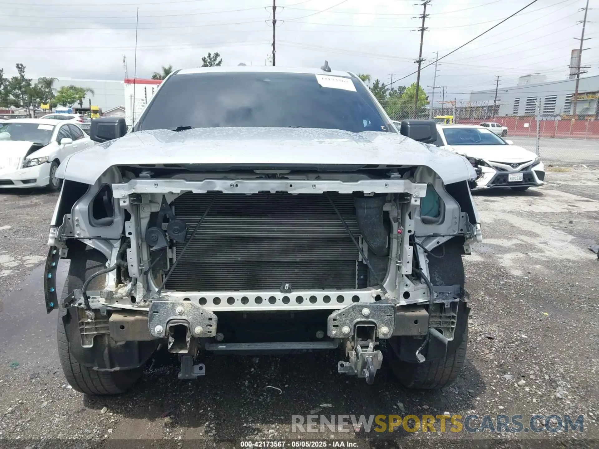 13 Photograph of a damaged car 1GTPHCED9NZ577469 GMC SIERRA 1500 2022