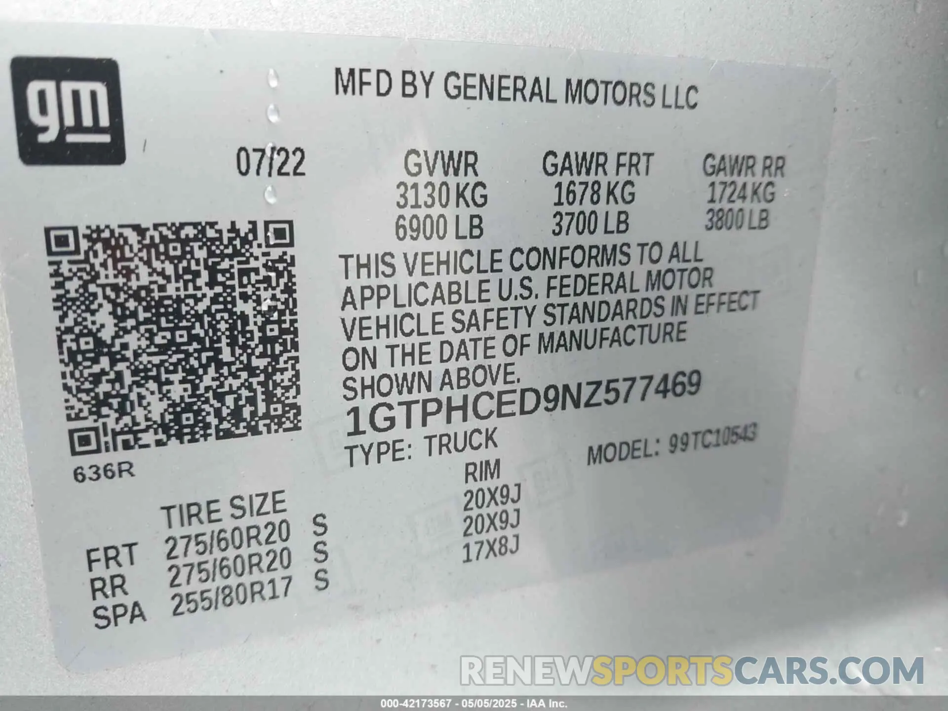 9 Photograph of a damaged car 1GTPHCED9NZ577469 GMC SIERRA 1500 2022