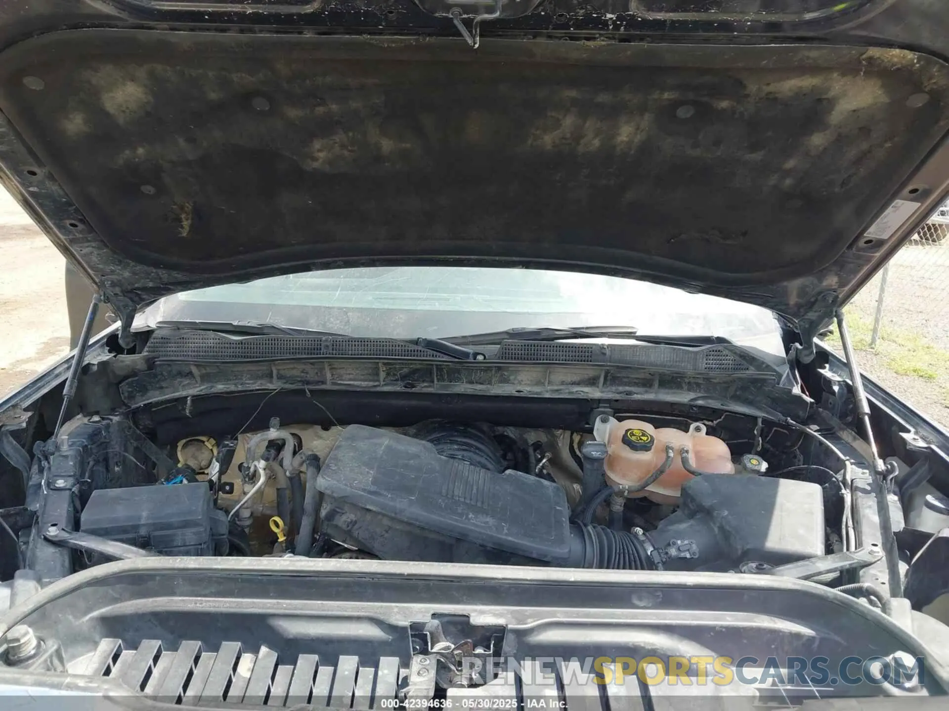 10 Photograph of a damaged car 1GTPHGED5NZ627386 GMC SIERRA 1500 2022