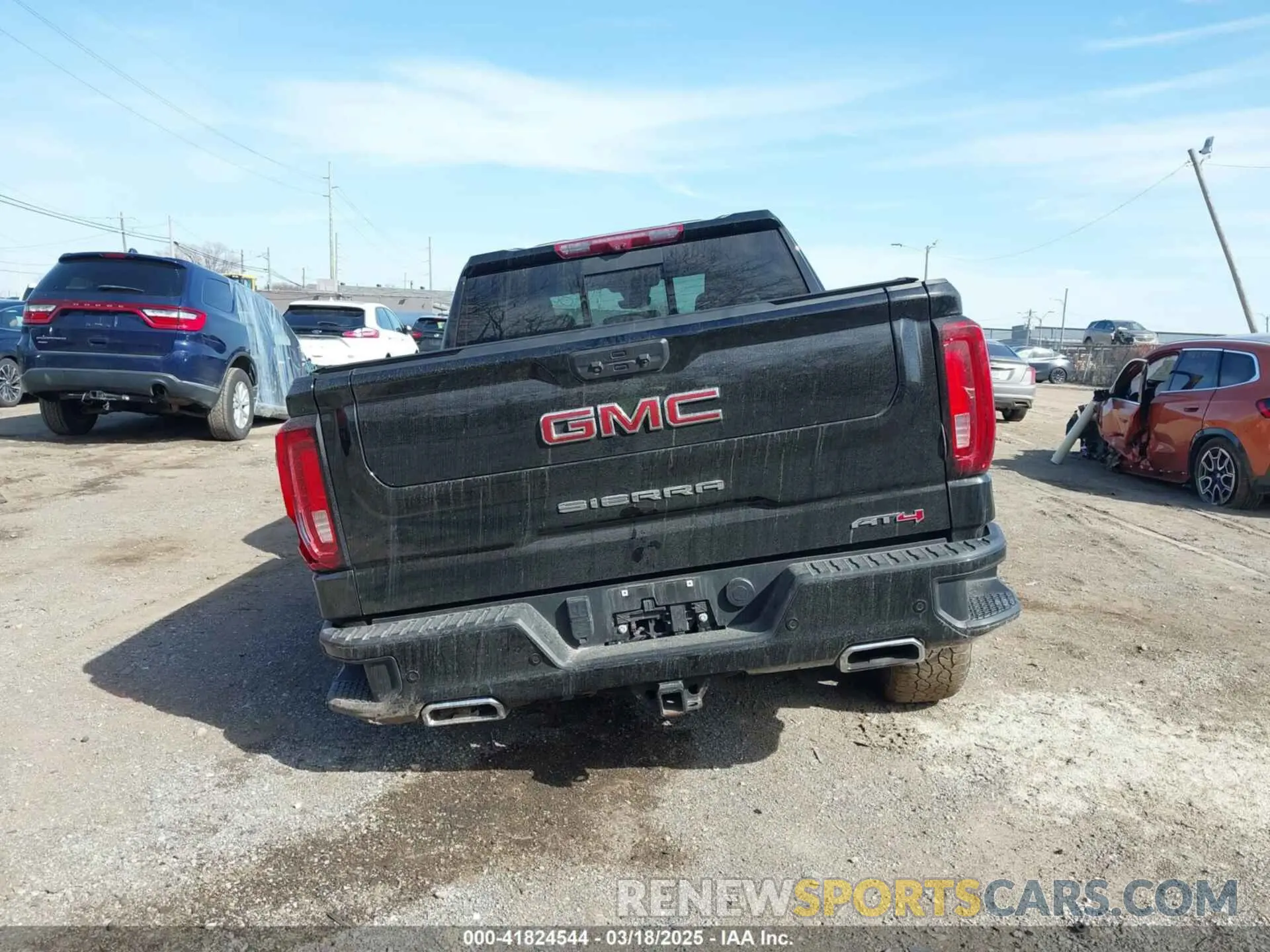 16 Photograph of a damaged car 1GTPUEEL9NZ638687 GMC SIERRA 1500 2022
