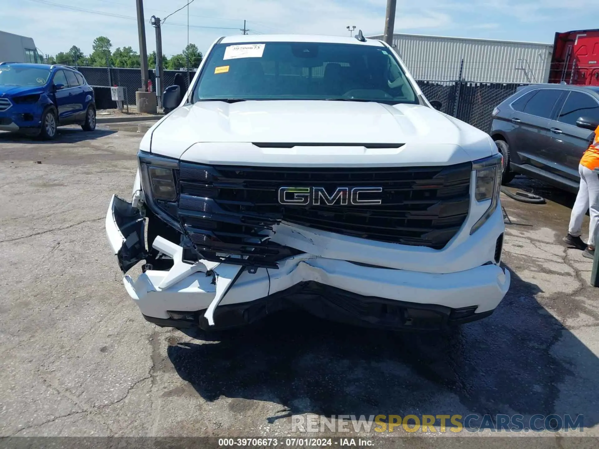 13 Photograph of a damaged car 1GTUUCED6NZ530401 GMC SIERRA 1500 2022