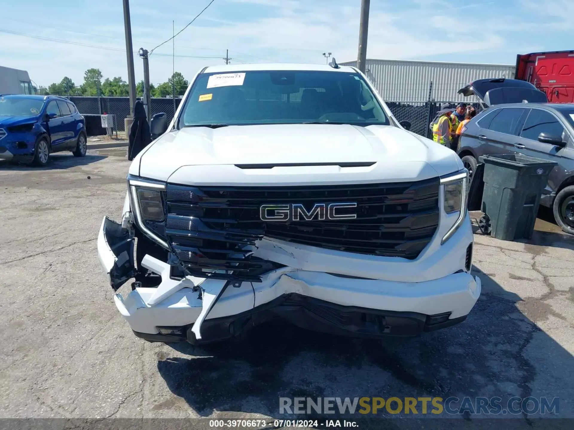 6 Photograph of a damaged car 1GTUUCED6NZ530401 GMC SIERRA 1500 2022