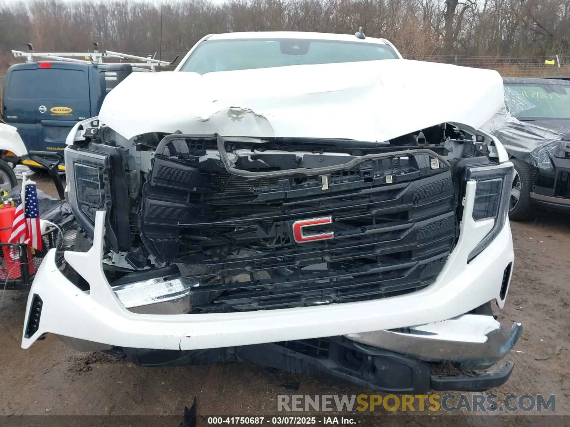19 Photograph of a damaged car 3GTNHAEK2NG604974 GMC SIERRA 1500 2022