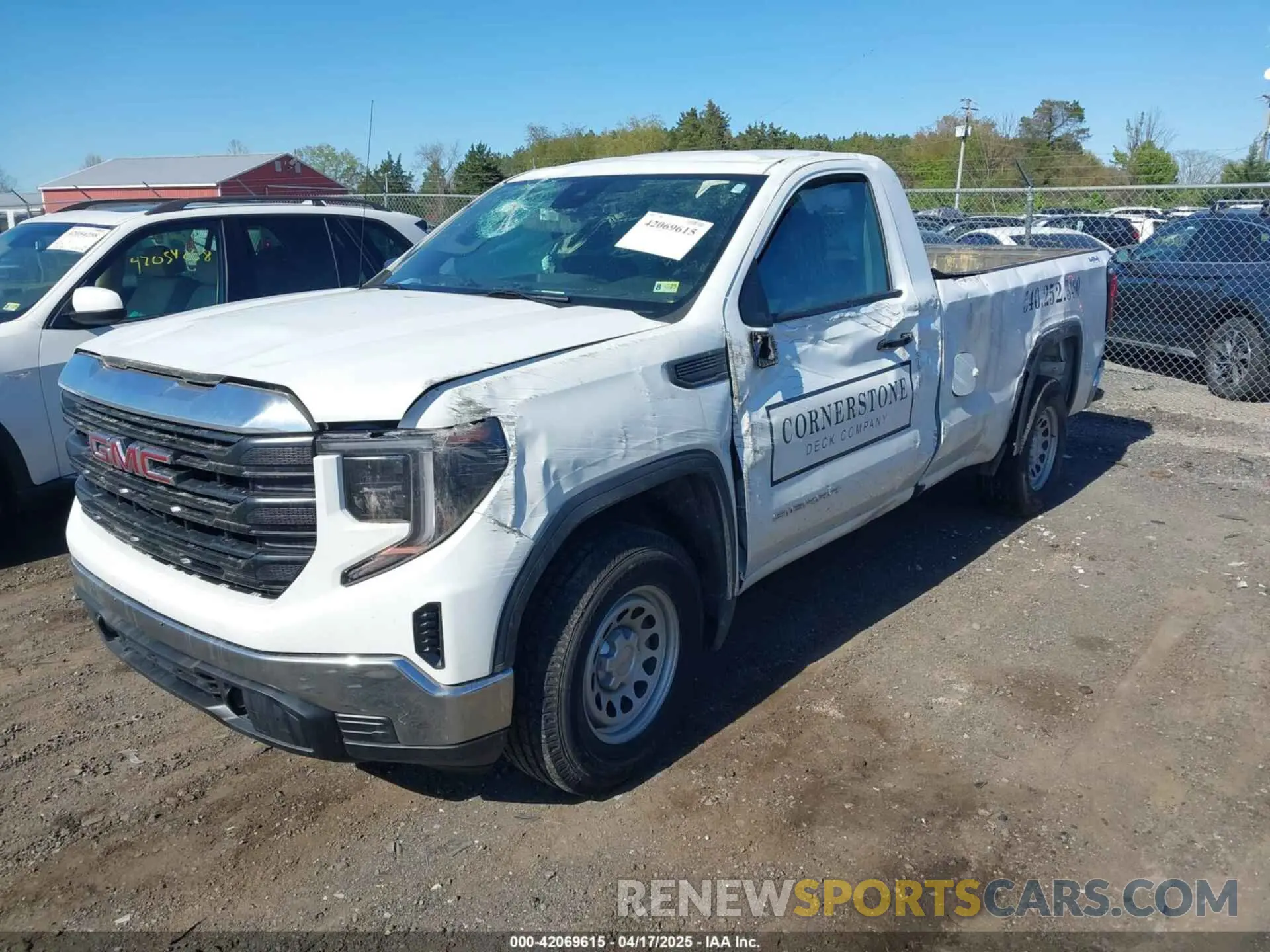 2 Photograph of a damaged car 3GTNUAEK6NG621143 GMC SIERRA 1500 2022
