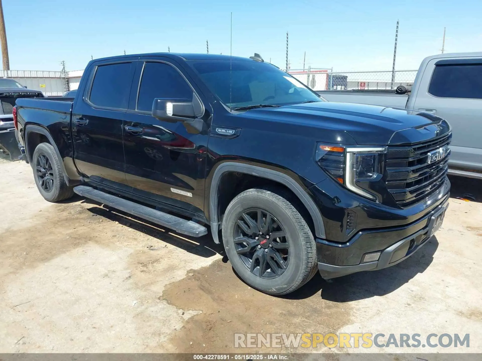 1 Photograph of a damaged car 3GTPHCEDXNG525803 GMC SIERRA 1500 2022