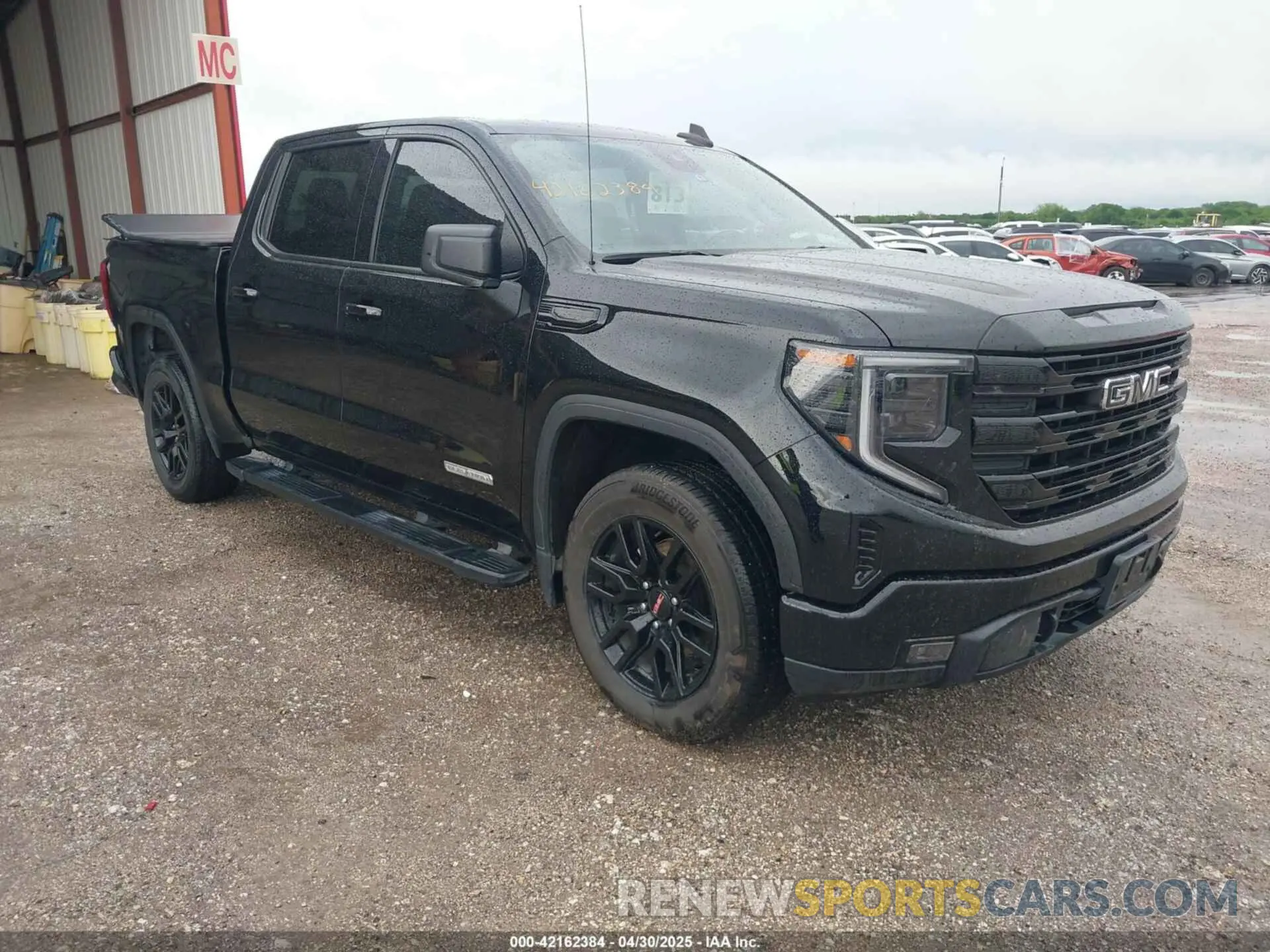 1 Photograph of a damaged car 3GTPHCEK2NG690002 GMC SIERRA 1500 2022