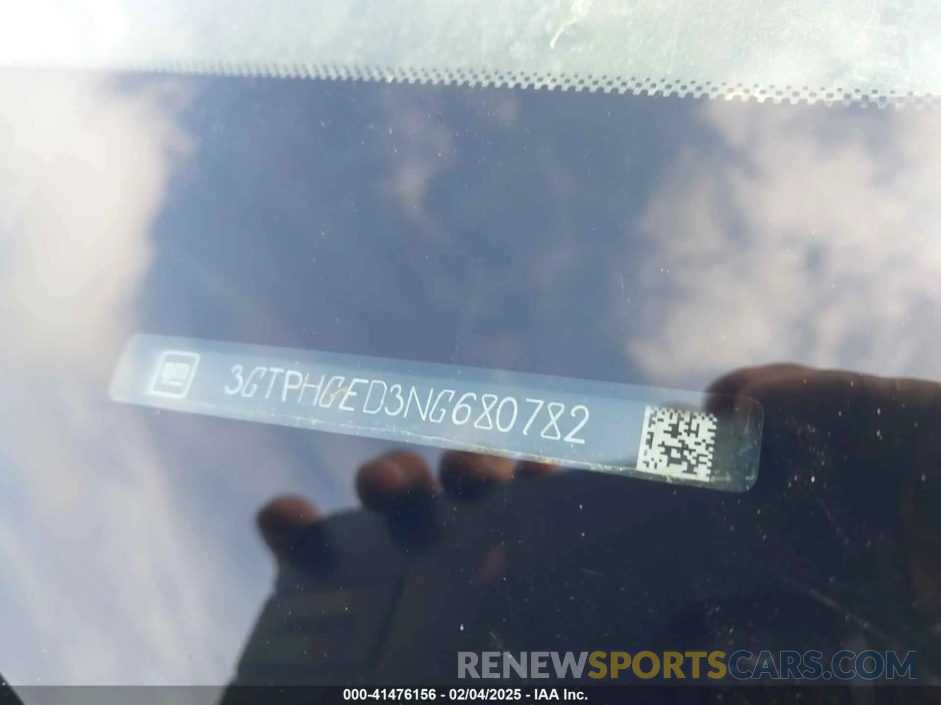 9 Photograph of a damaged car 3GTPHGED3NG680782 GMC SIERRA 1500 2022