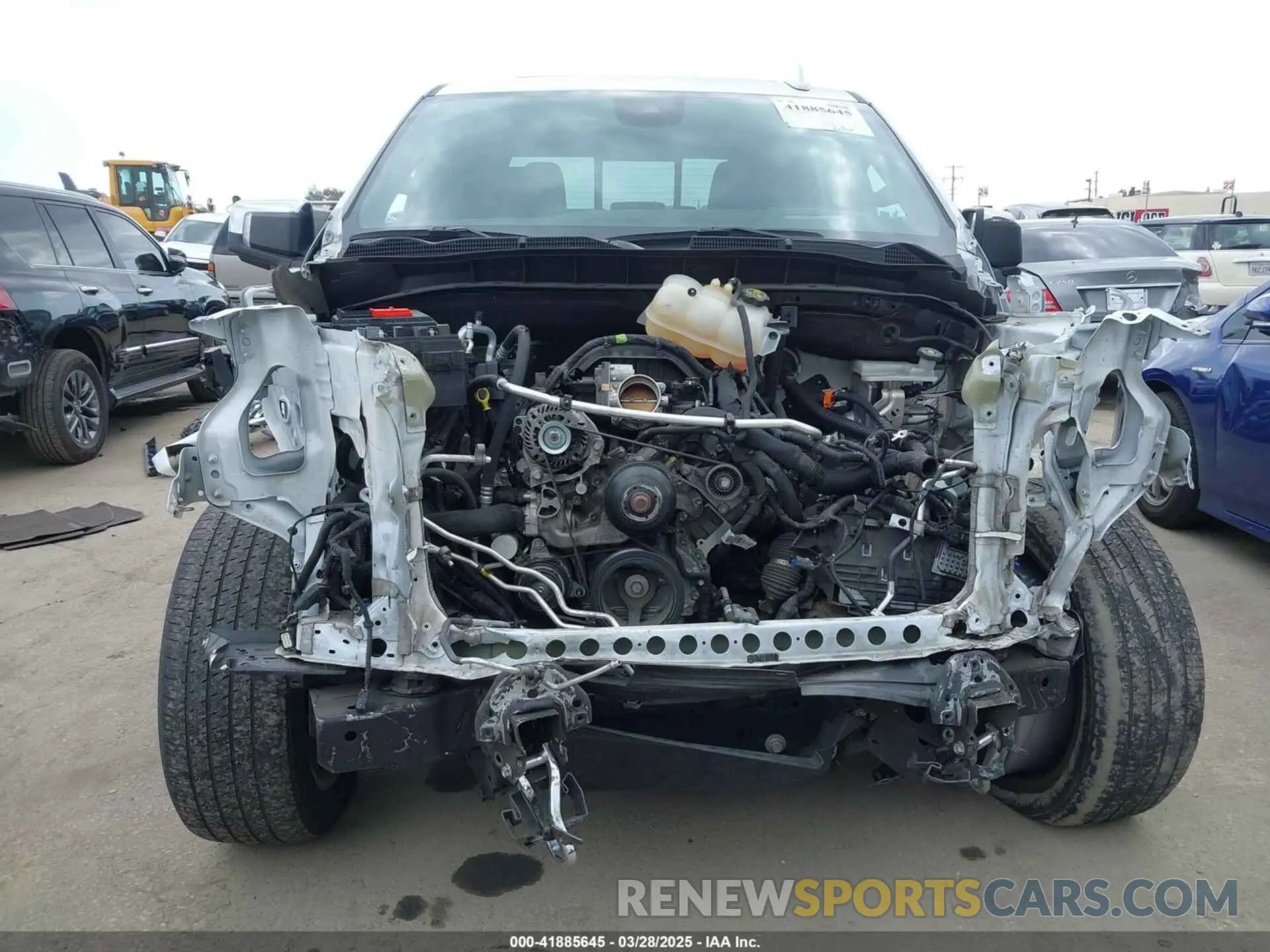 13 Photograph of a damaged car 3GTPHGEDXNG686286 GMC SIERRA 1500 2022