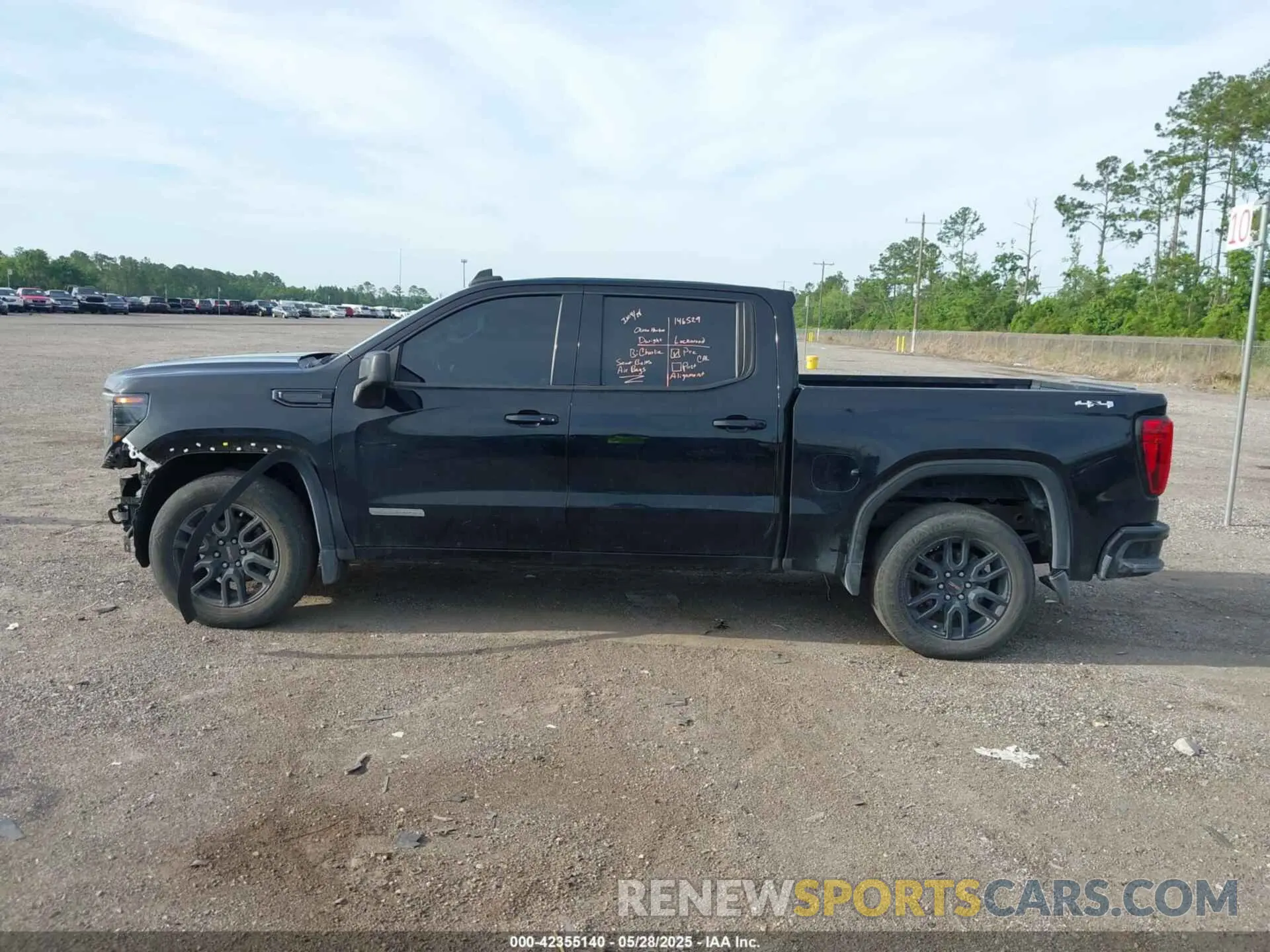 15 Photograph of a damaged car 3GTPUCEK1NG544010 GMC SIERRA 1500 2022