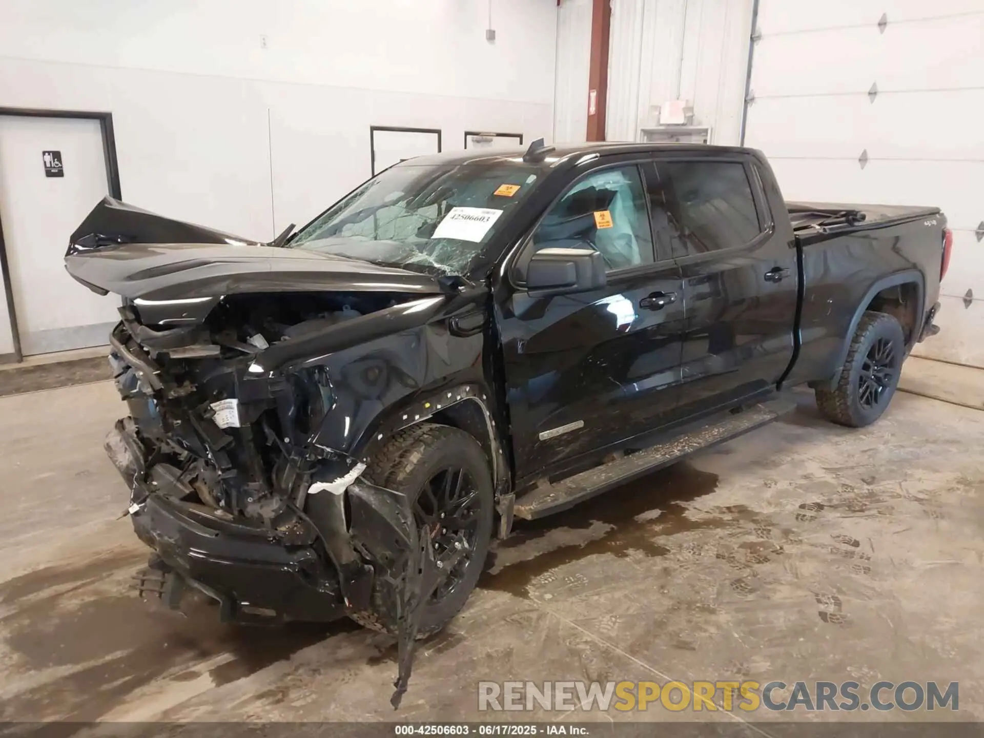 2 Photograph of a damaged car 3GTPUCEK3NG682938 GMC SIERRA 1500 2022