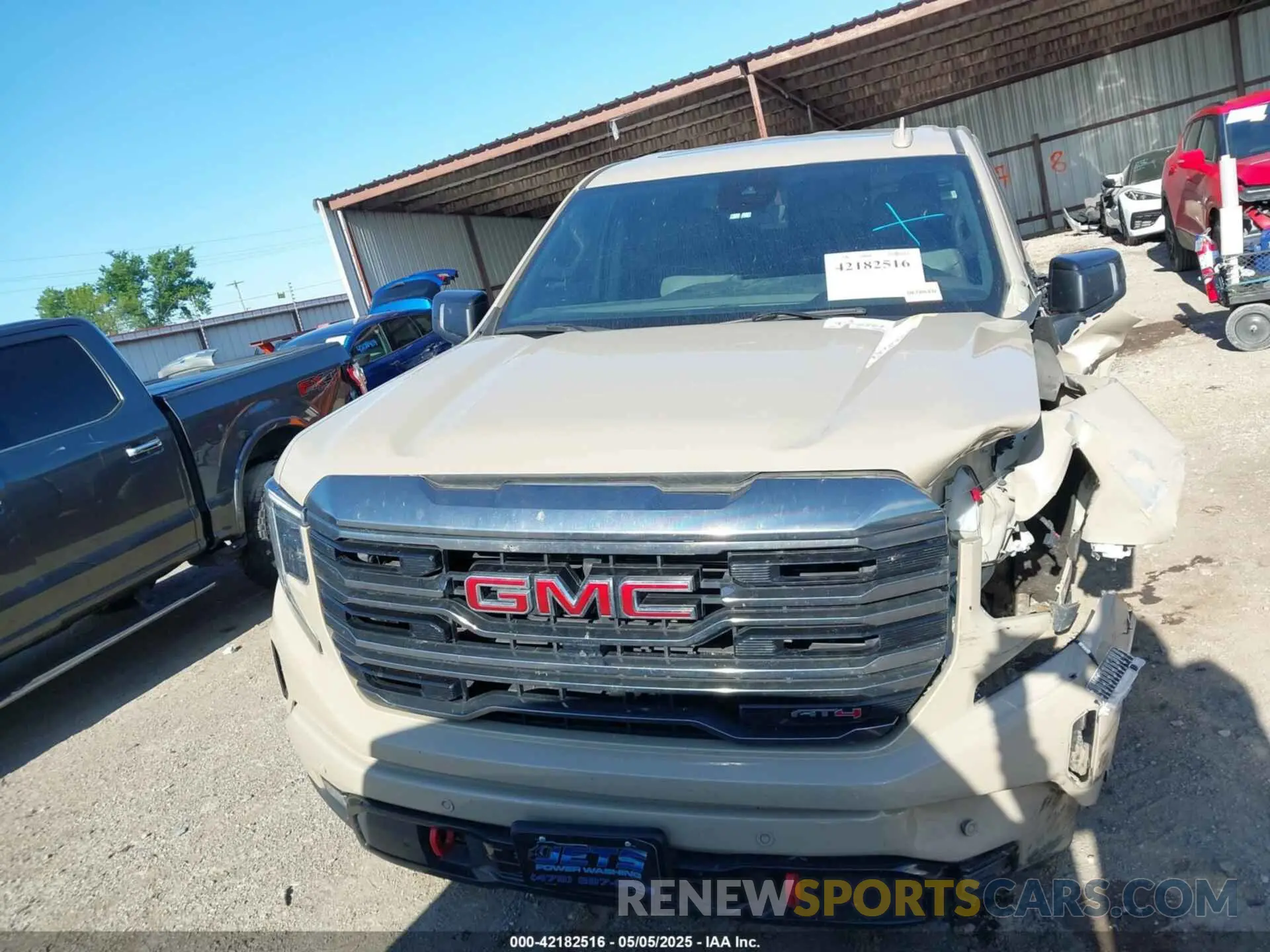 12 Photograph of a damaged car 3GTPUEELXNG576376 GMC SIERRA 1500 2022
