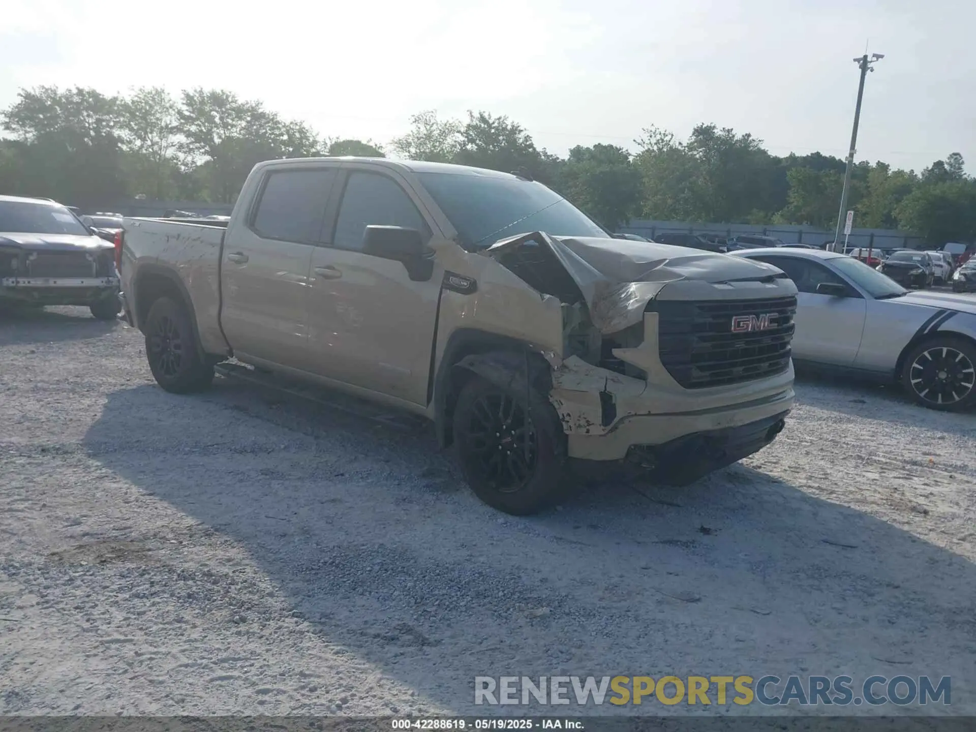 1 Photograph of a damaged car 3GTUUCED2NG585007 GMC SIERRA 1500 2022