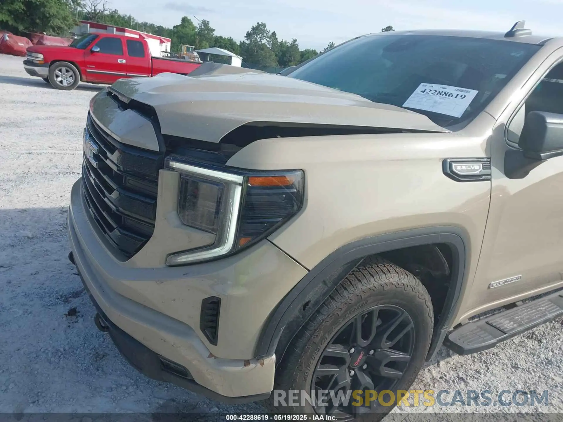 6 Photograph of a damaged car 3GTUUCED2NG585007 GMC SIERRA 1500 2022