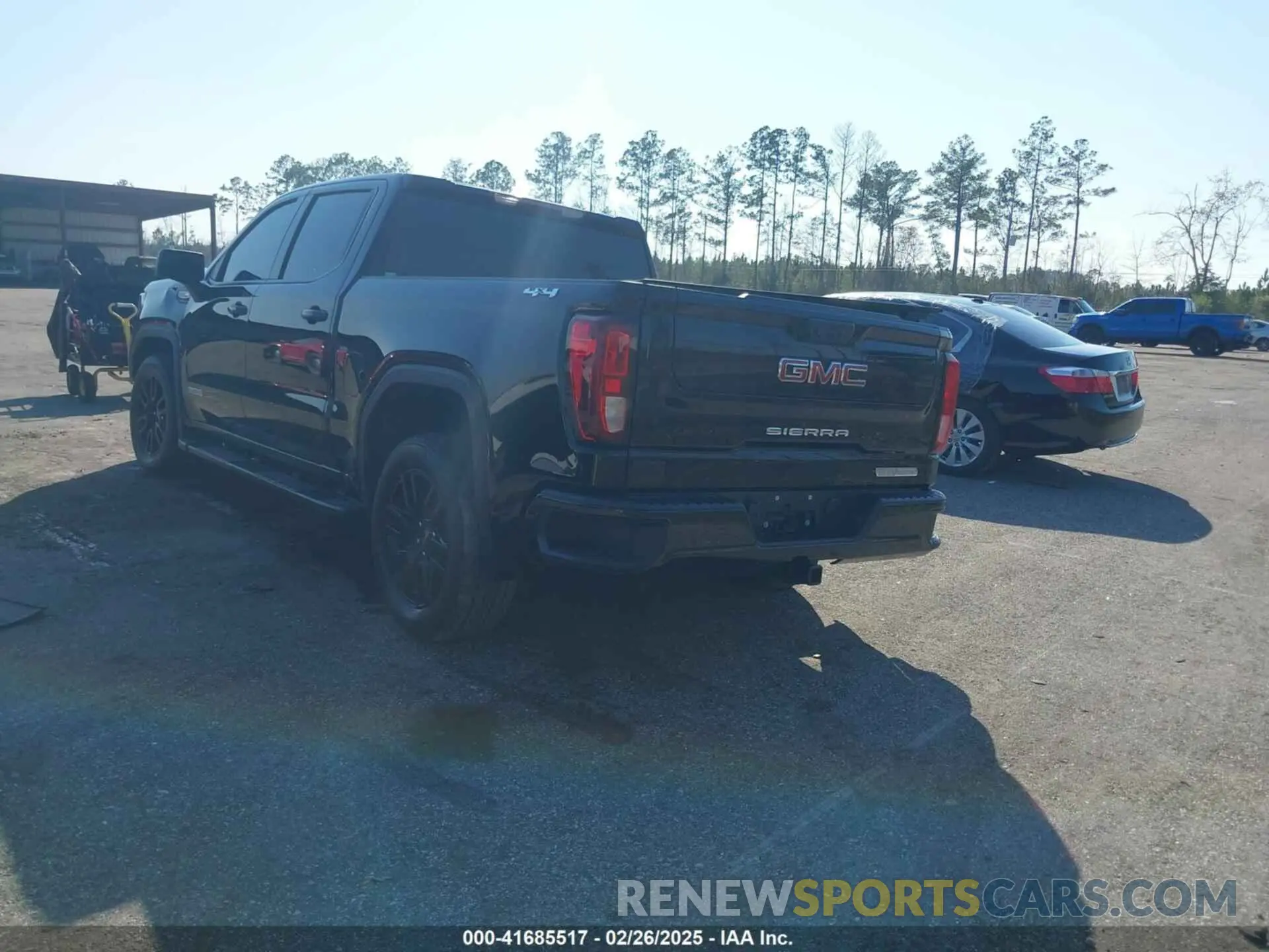 3 Photograph of a damaged car 3GTUUCED2NG628227 GMC SIERRA 1500 2022