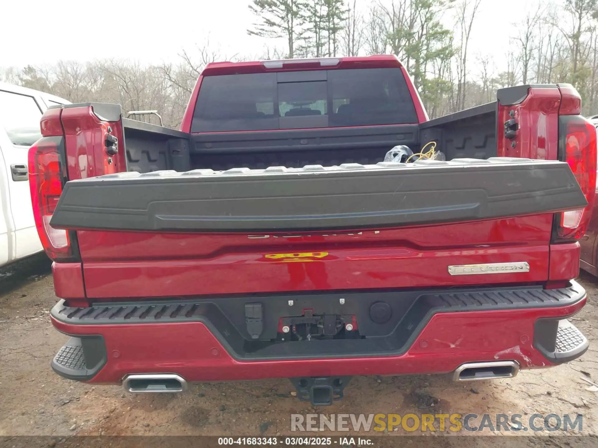 21 Photograph of a damaged car 3GTUUCETXNG547564 GMC SIERRA 1500 2022