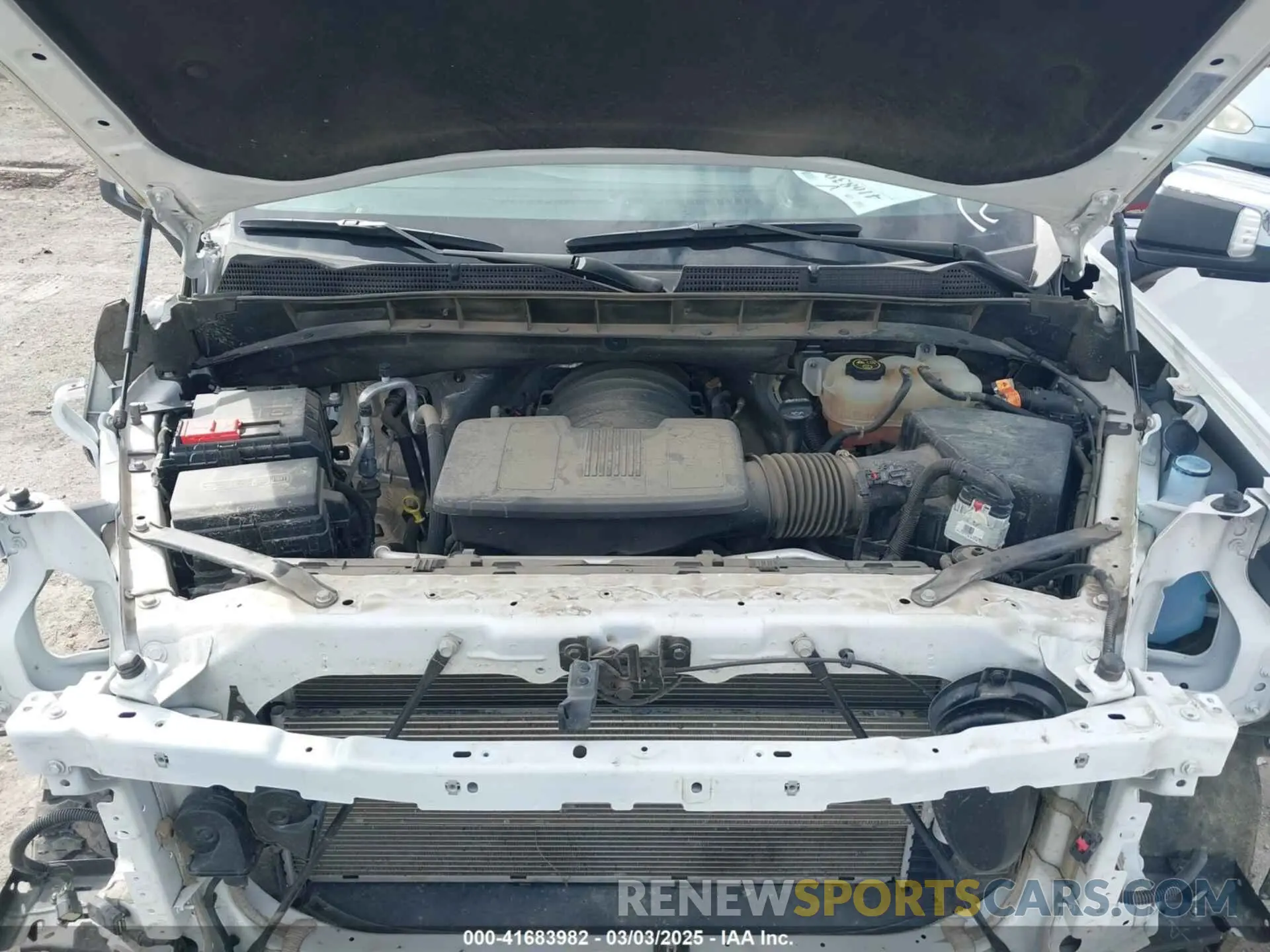 10 Photograph of a damaged car 3GTUUDED2NG591976 GMC SIERRA 1500 2022