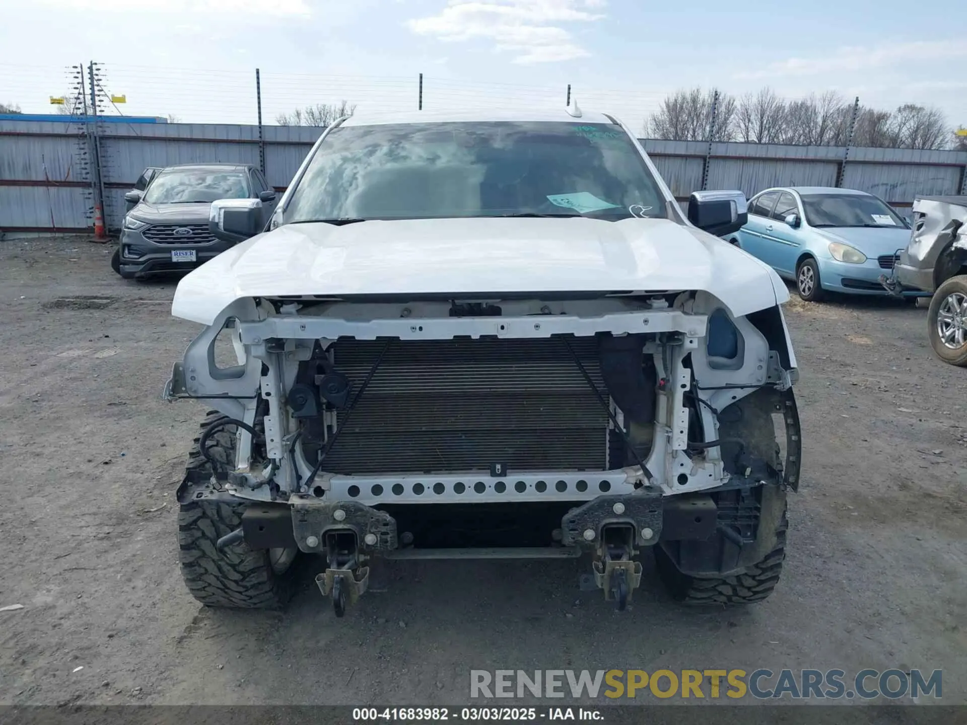 13 Photograph of a damaged car 3GTUUDED2NG591976 GMC SIERRA 1500 2022