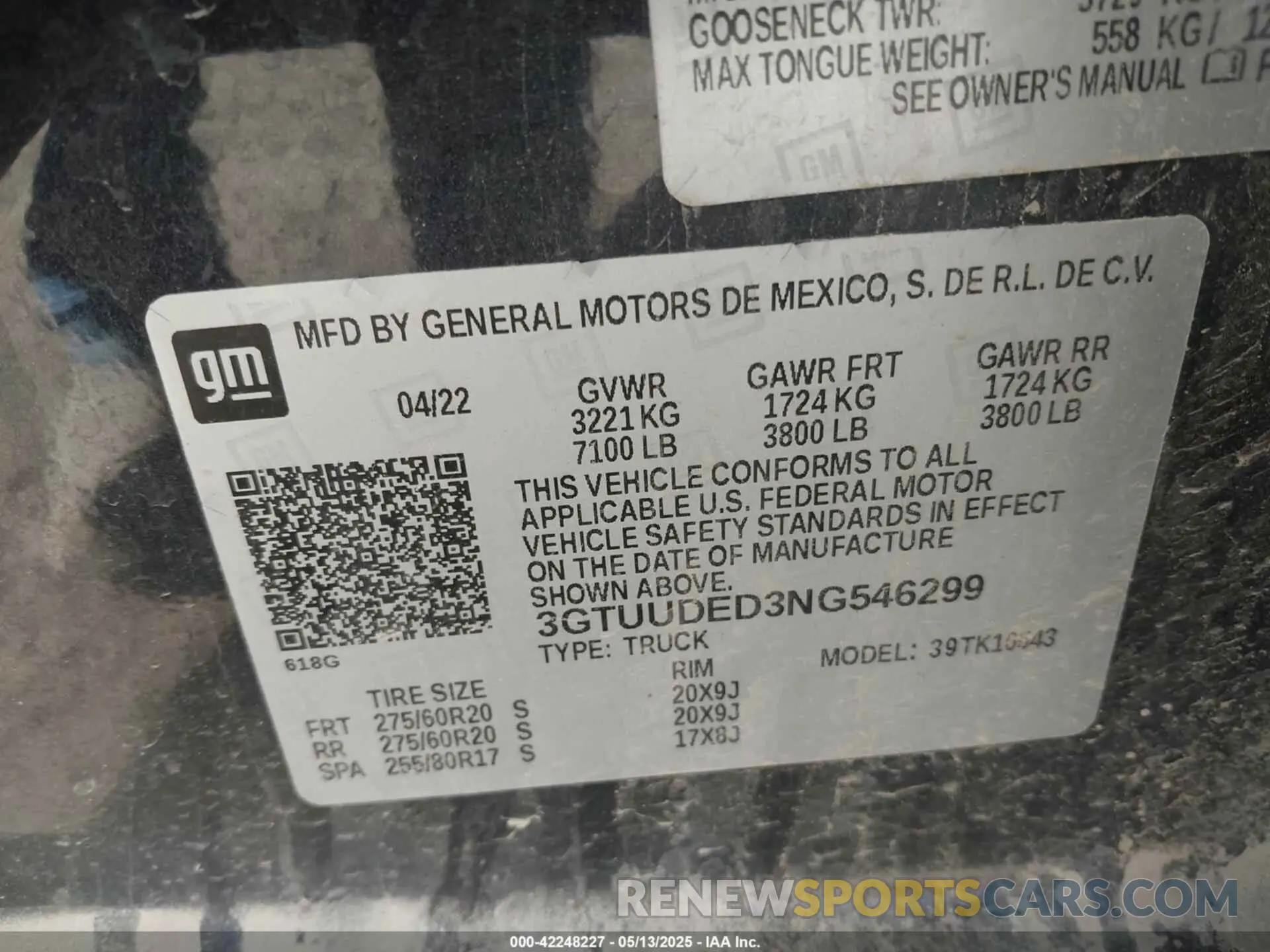9 Photograph of a damaged car 3GTUUDED3NG546299 GMC SIERRA 1500 2022