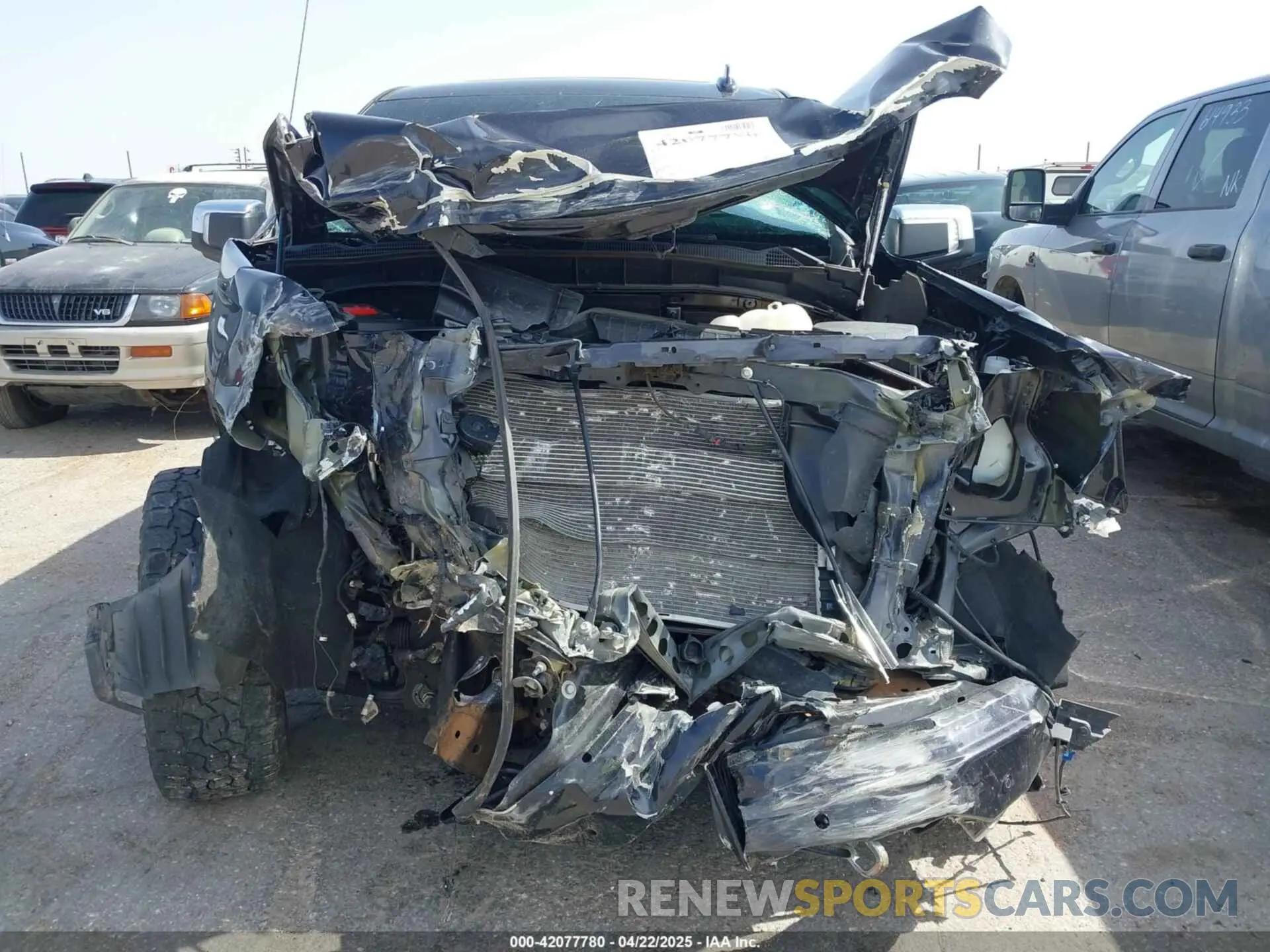 11 Photograph of a damaged car 3GTUUGEL8NG664468 GMC SIERRA 1500 2022