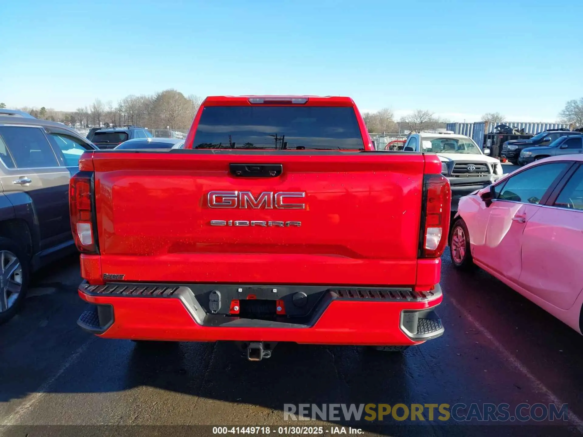 16 Photograph of a damaged car 1GTRUAED0PZ278173 GMC SIERRA 1500 2023