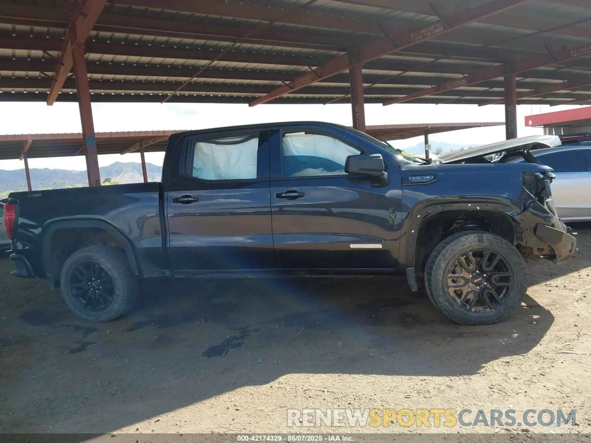 13 Photograph of a damaged car 1GTUUCED7PZ123982 GMC SIERRA 1500 2023