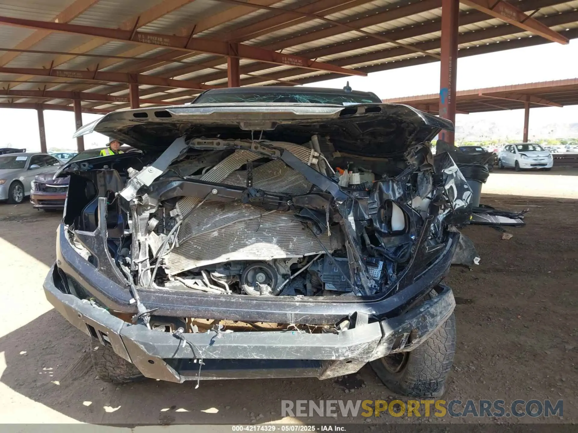 6 Photograph of a damaged car 1GTUUCED7PZ123982 GMC SIERRA 1500 2023