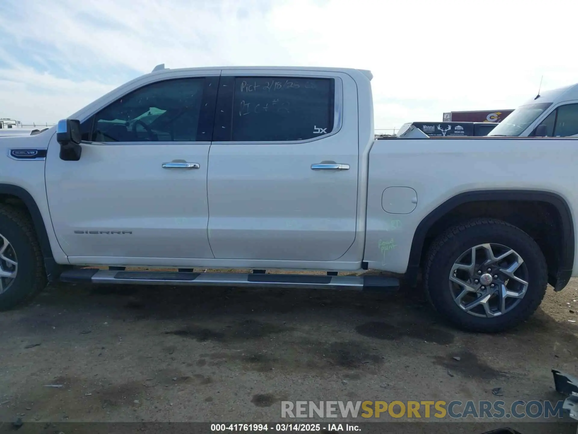 15 Photograph of a damaged car 1GTUUDED4PZ115635 GMC SIERRA 1500 2023