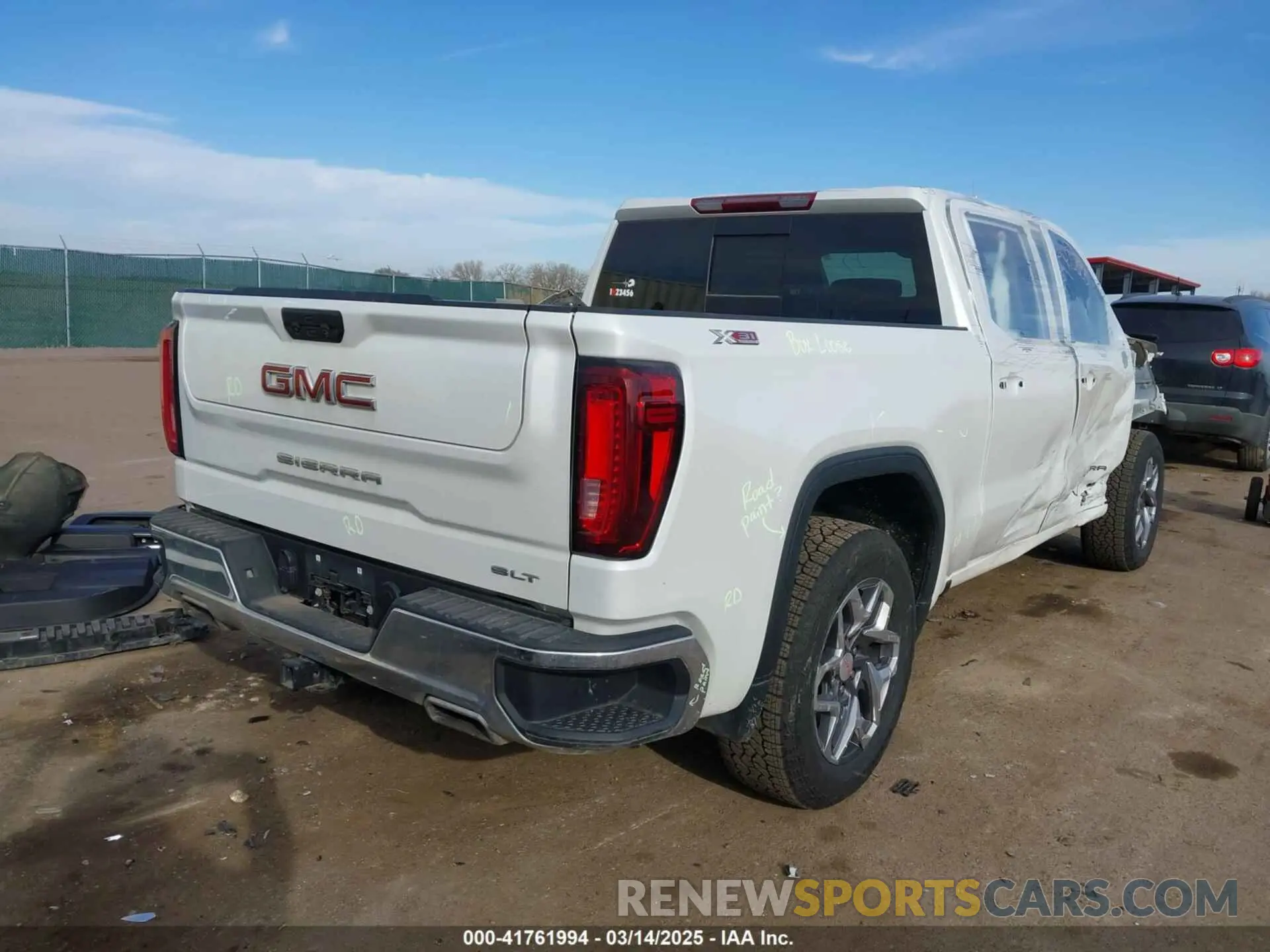 4 Photograph of a damaged car 1GTUUDED4PZ115635 GMC SIERRA 1500 2023
