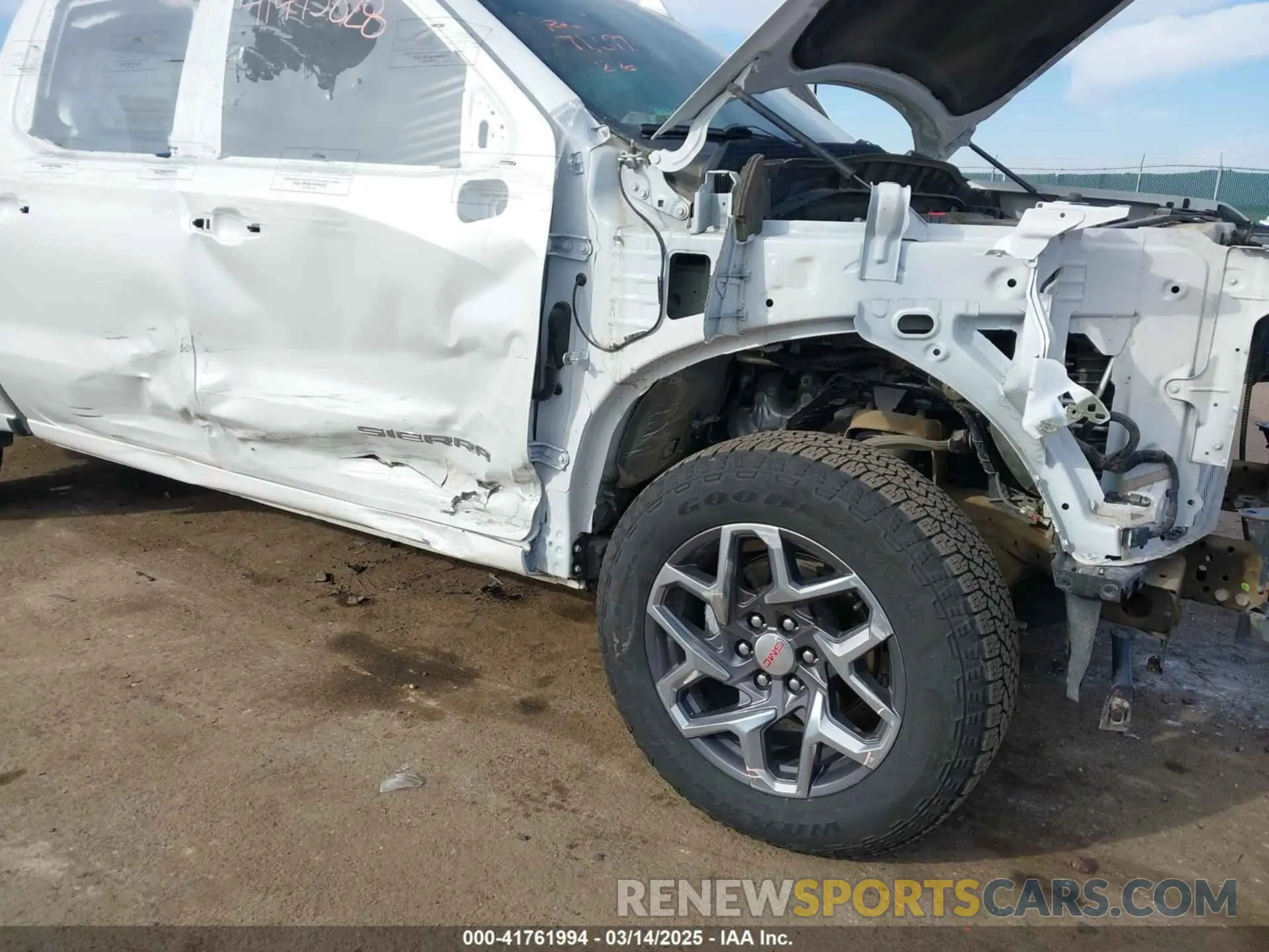 6 Photograph of a damaged car 1GTUUDED4PZ115635 GMC SIERRA 1500 2023