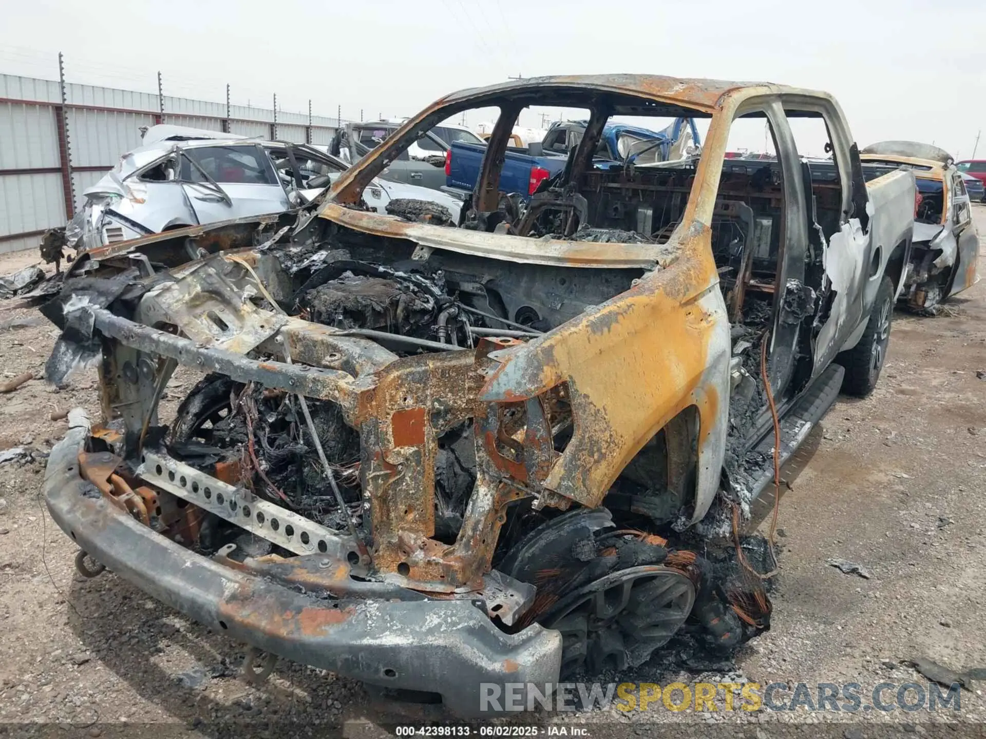 2 Photograph of a damaged car 1GTUUEE85PZ200220 GMC SIERRA 1500 2023