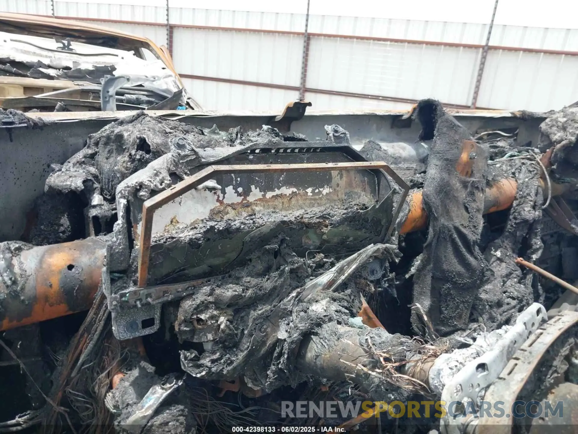 7 Photograph of a damaged car 1GTUUEE85PZ200220 GMC SIERRA 1500 2023