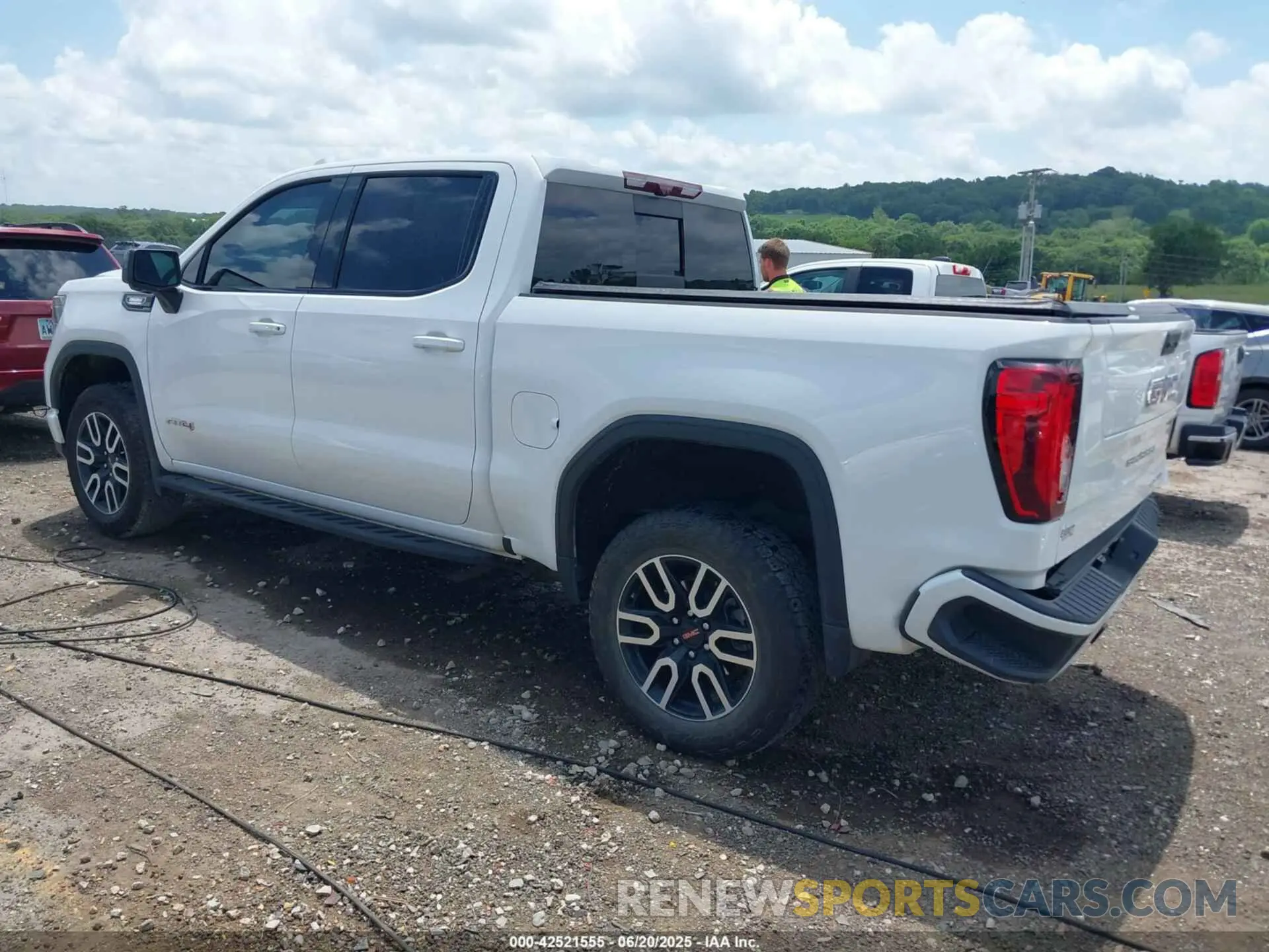 3 Photograph of a damaged car 1GTUUEE87PZ295170 GMC SIERRA 1500 2023