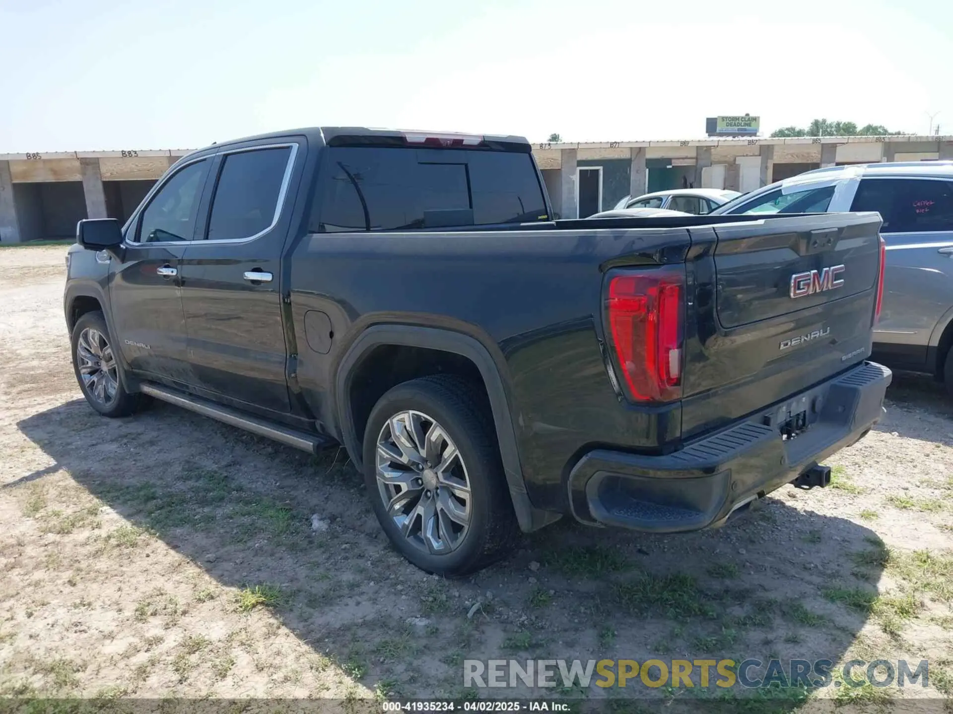 3 Photograph of a damaged car 1GTUUGED7PZ112973 GMC SIERRA 1500 2023