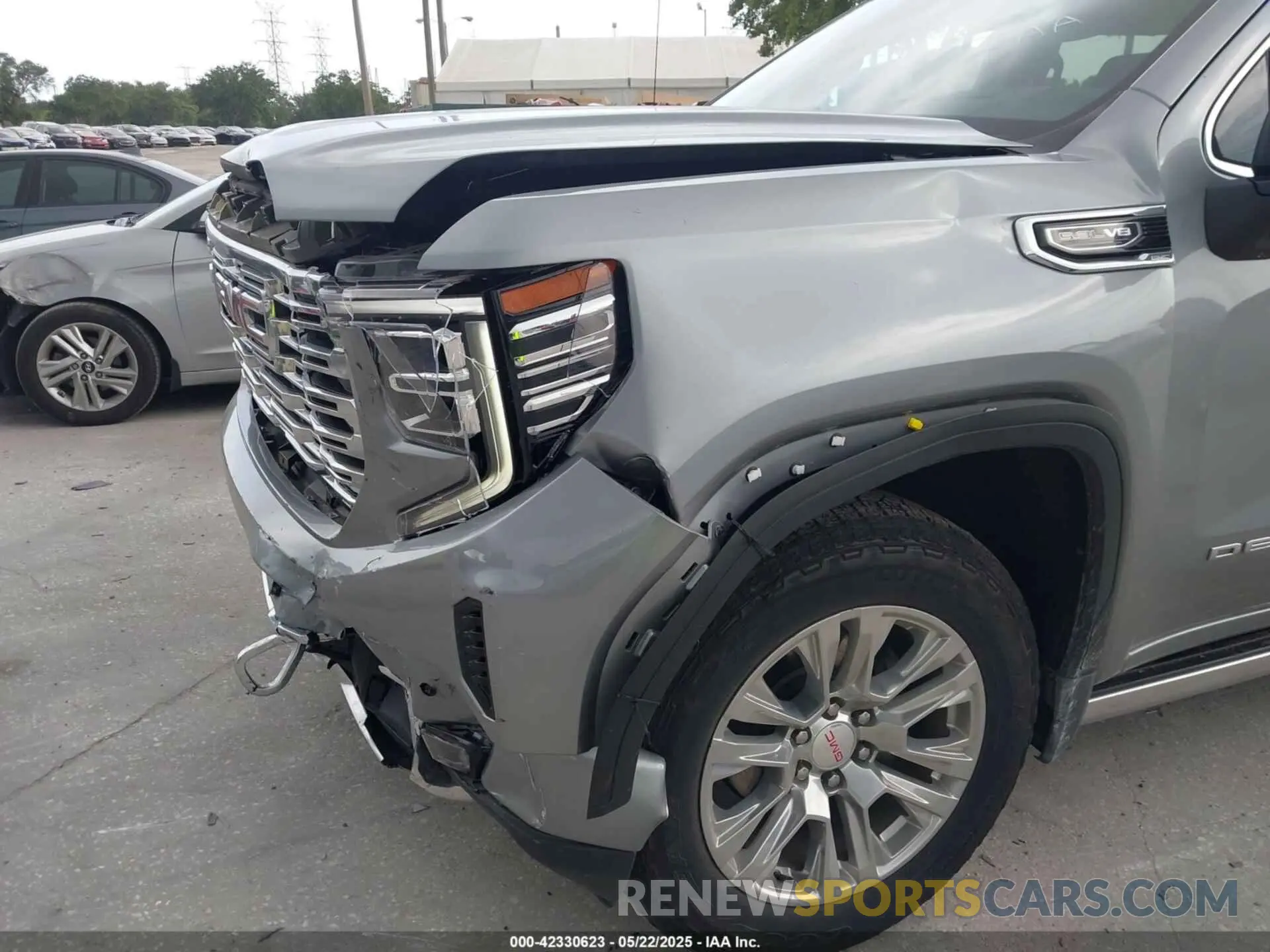 17 Photograph of a damaged car 1GTUUGED7PZ270231 GMC SIERRA 1500 2023