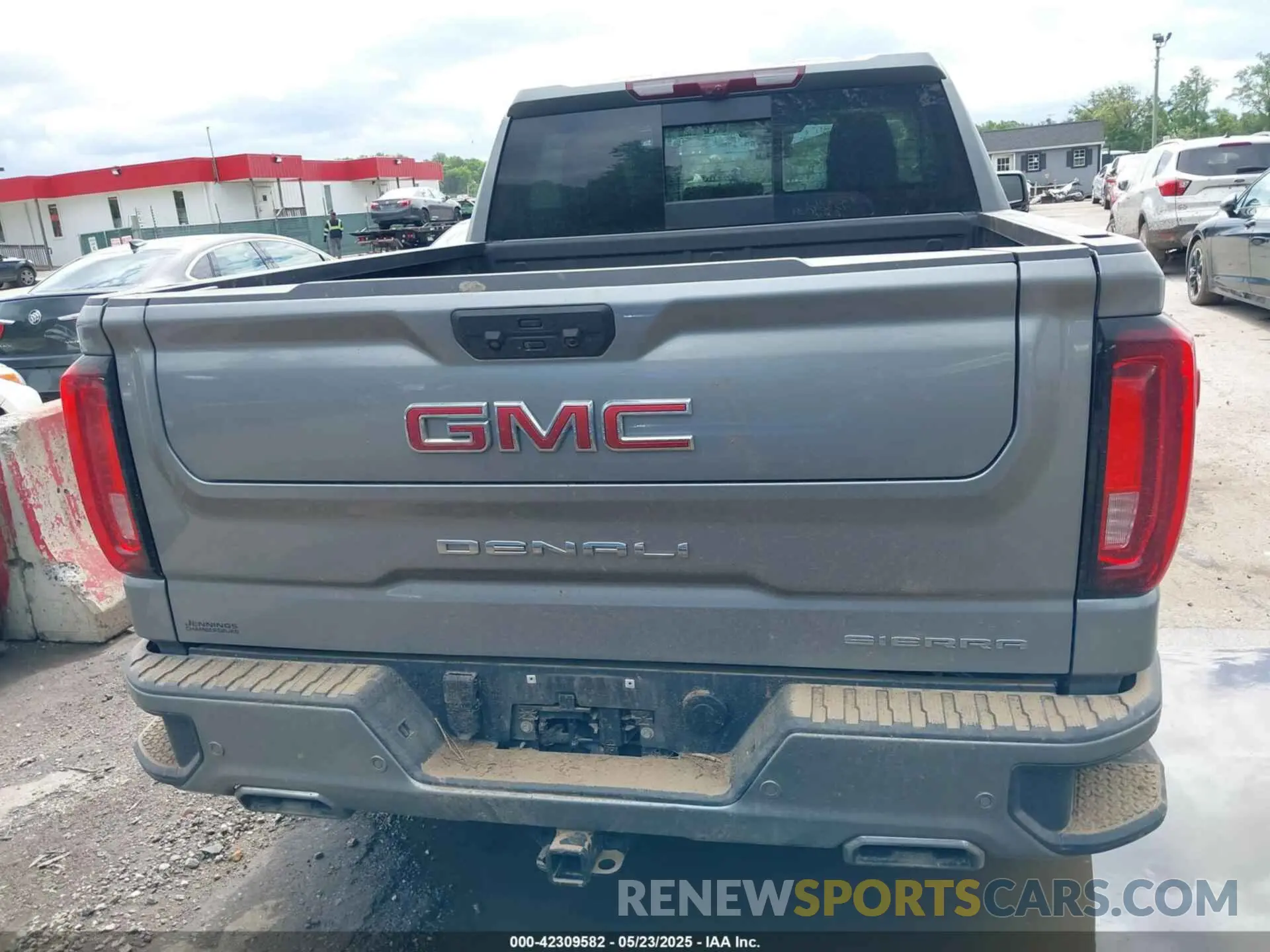 16 Photograph of a damaged car 1GTUUGEL3PZ146089 GMC SIERRA 1500 2023