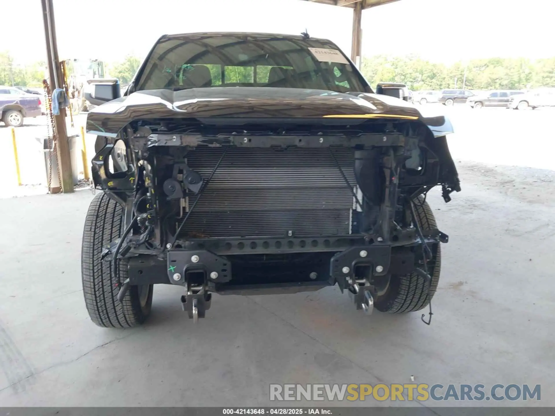 18 Photograph of a damaged car 1GTUUGEL3PZ263378 GMC SIERRA 1500 2023