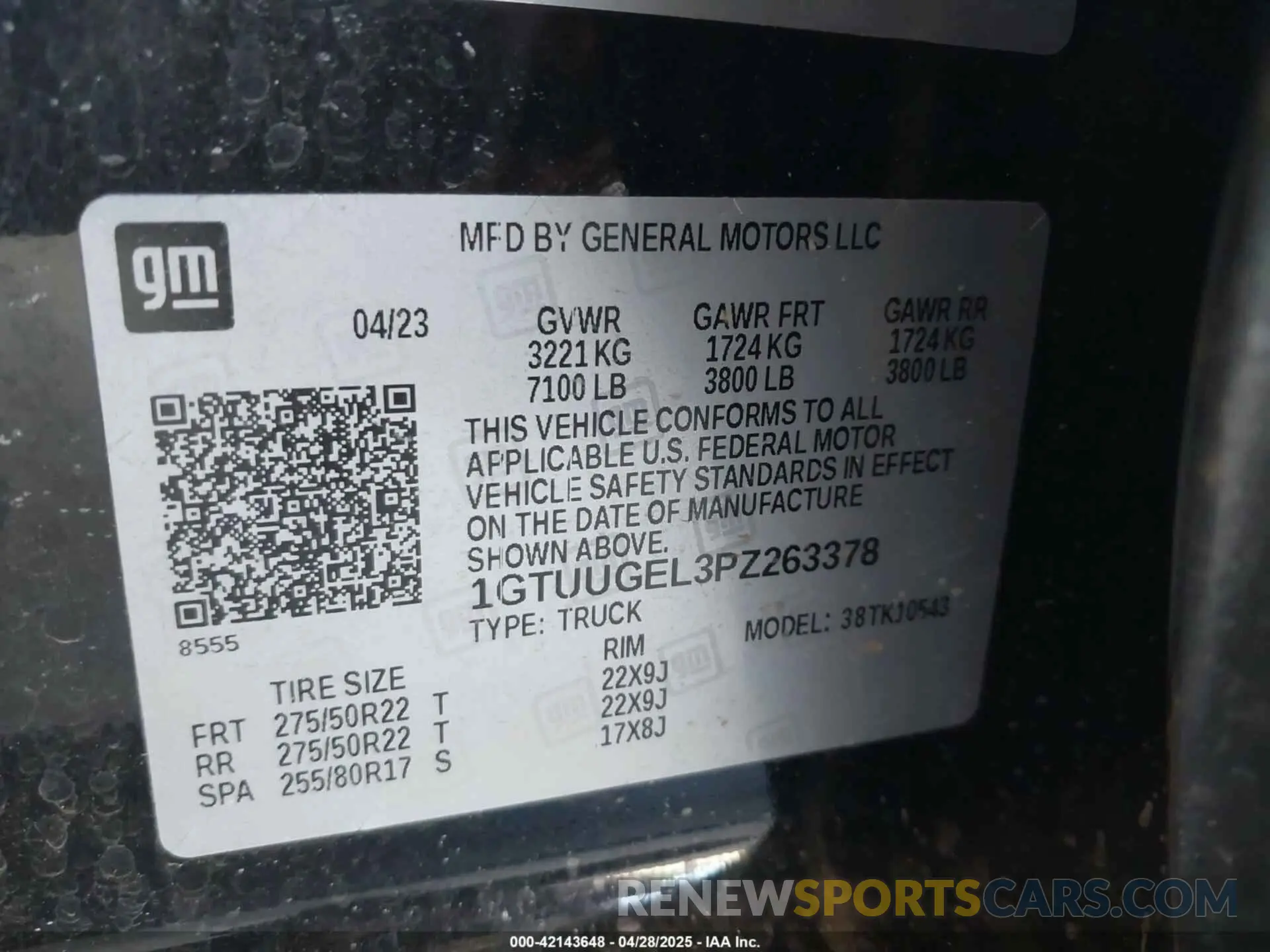9 Photograph of a damaged car 1GTUUGEL3PZ263378 GMC SIERRA 1500 2023