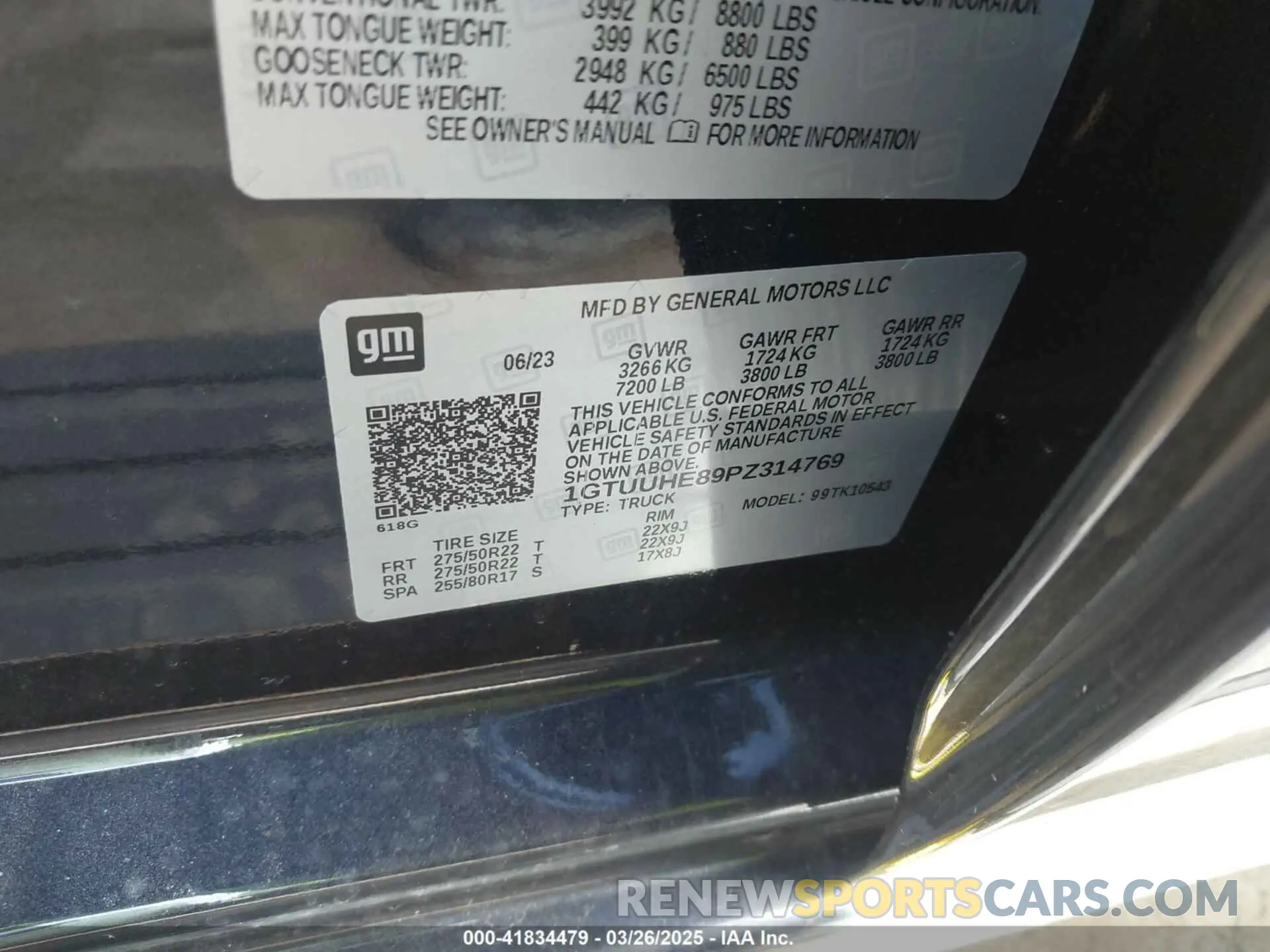 9 Photograph of a damaged car 1GTUUHE89PZ314769 GMC SIERRA 1500 2023
