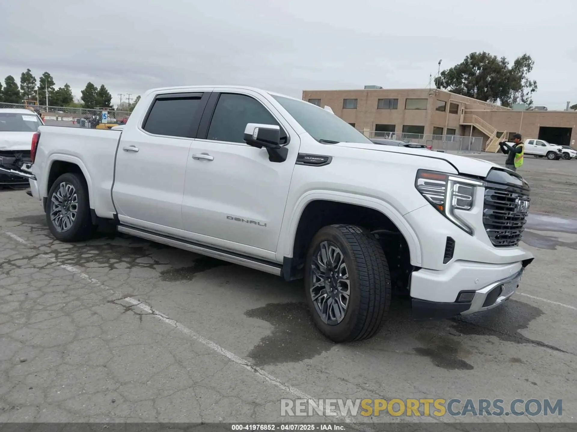 1 Photograph of a damaged car 1GTUUHEL2PZ298886 GMC SIERRA 1500 2023