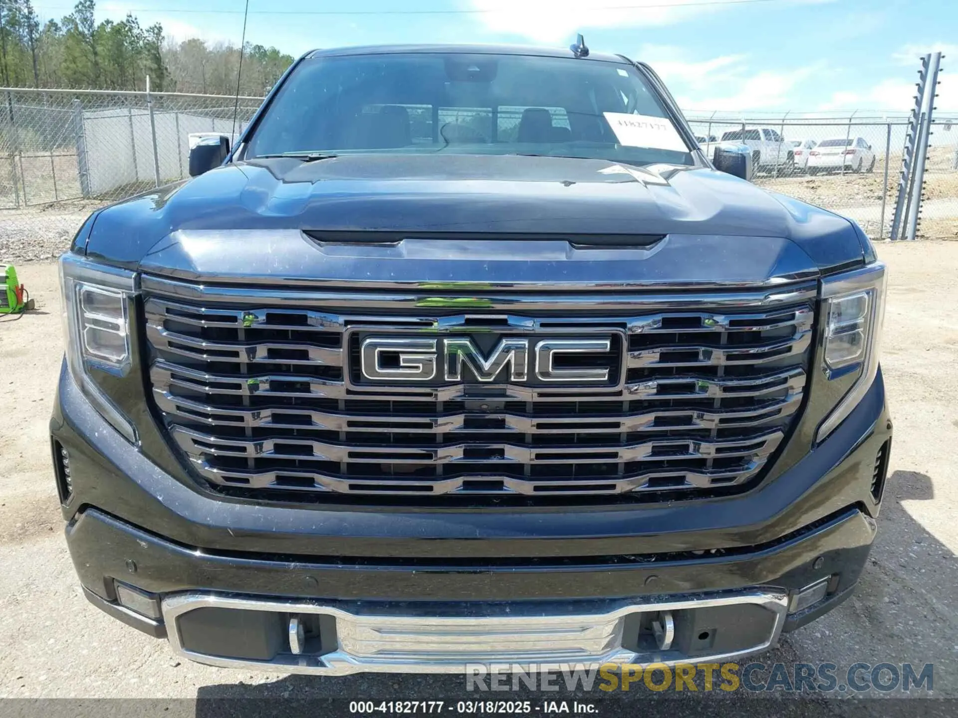6 Photograph of a damaged car 1GTUUHELXPZ244624 GMC SIERRA 1500 2023