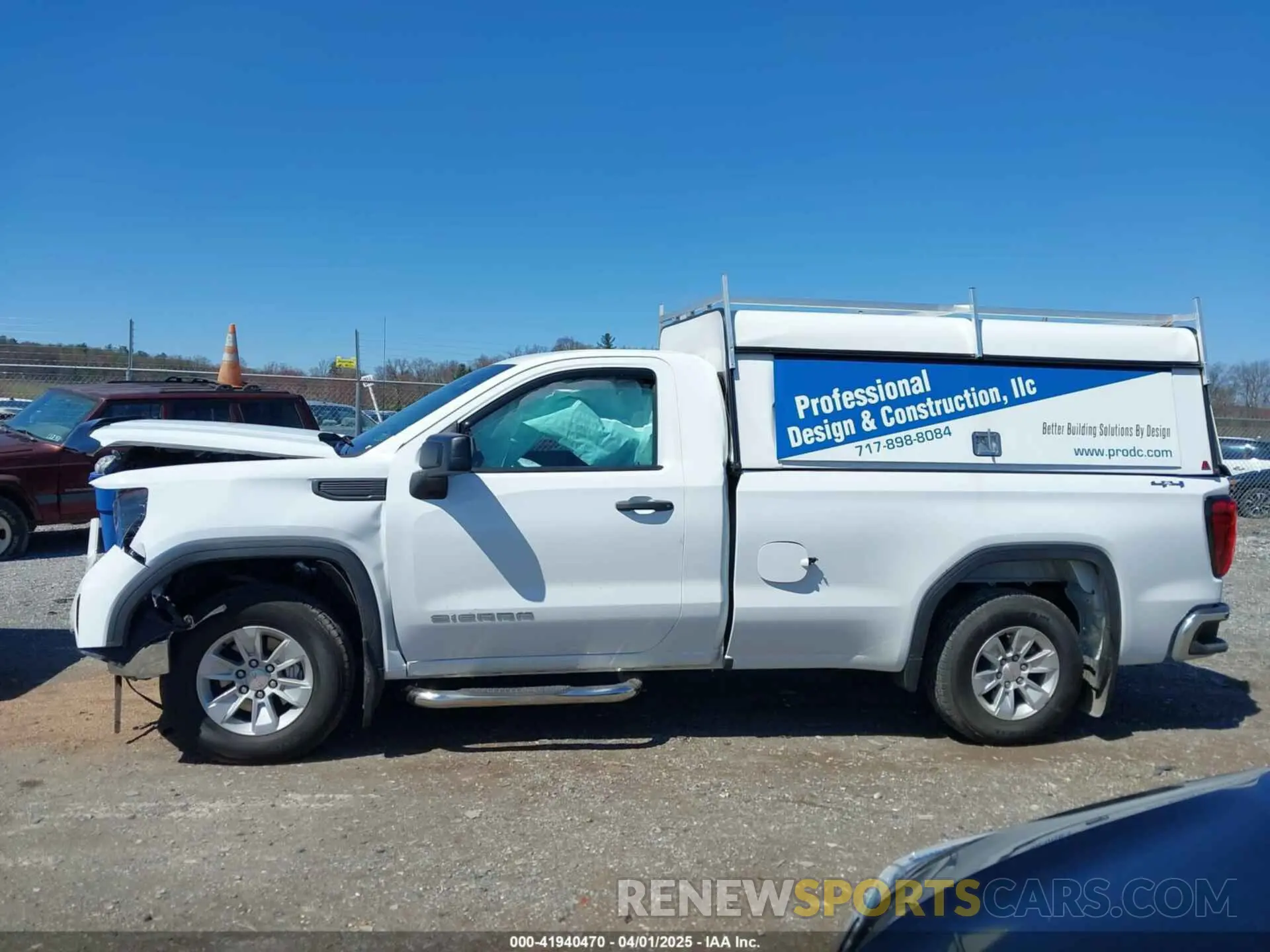 14 Photograph of a damaged car 3GTNUAED2PG351350 GMC SIERRA 1500 2023