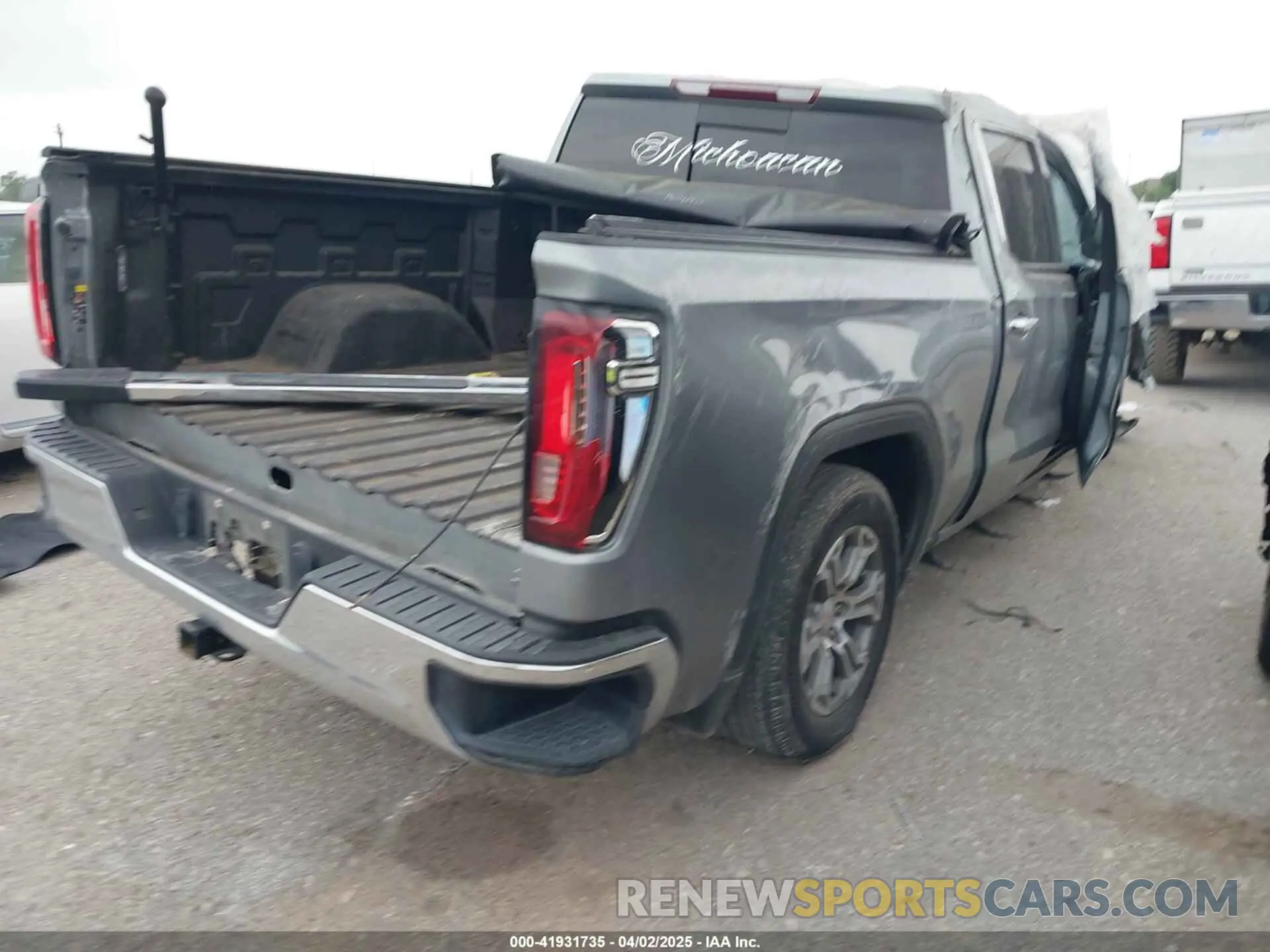 4 Photograph of a damaged car 3GTPHDED8PG122220 GMC SIERRA 1500 2023