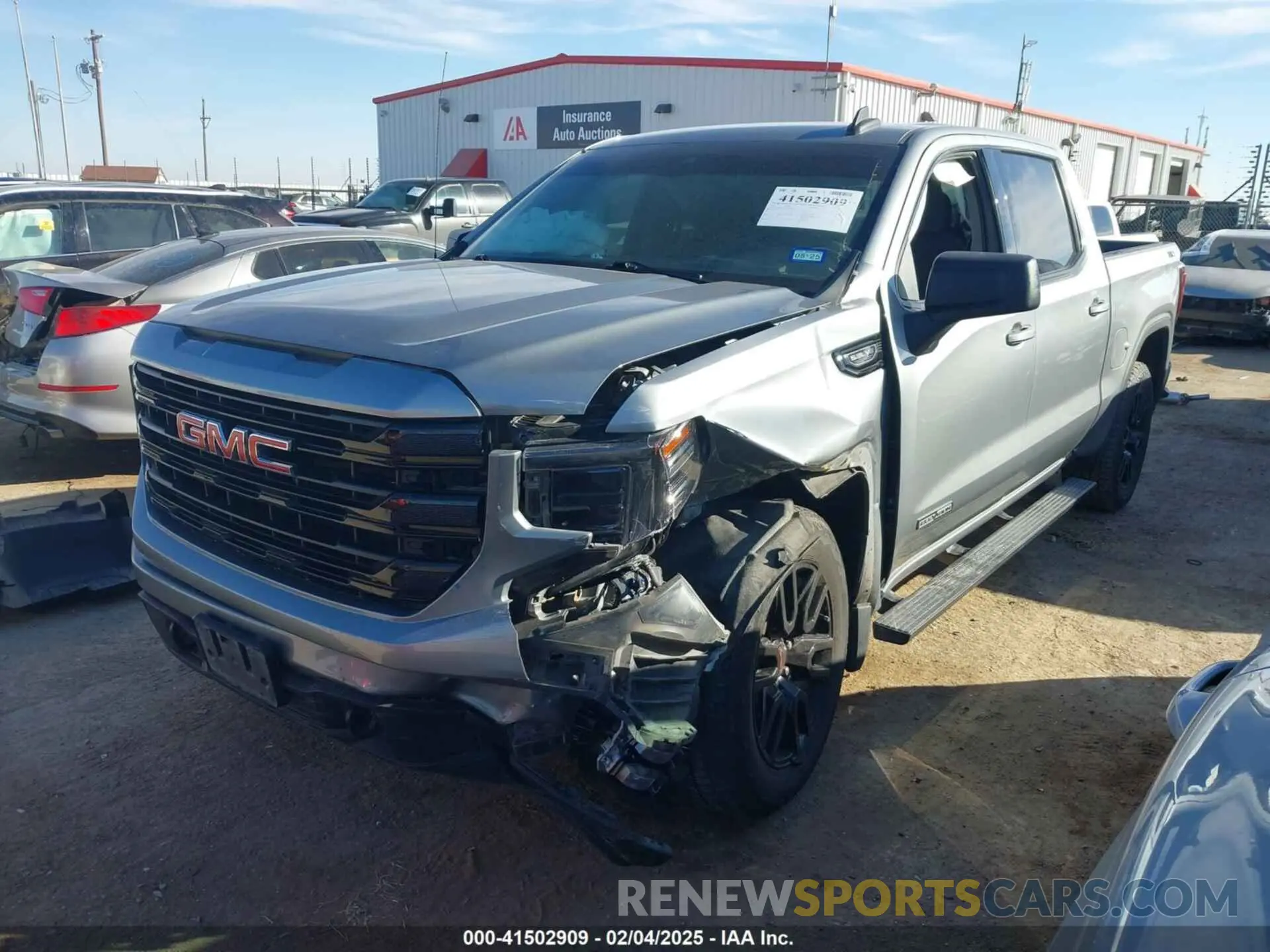 2 Photograph of a damaged car 3GTUUCED9PG162802 GMC SIERRA 1500 2023