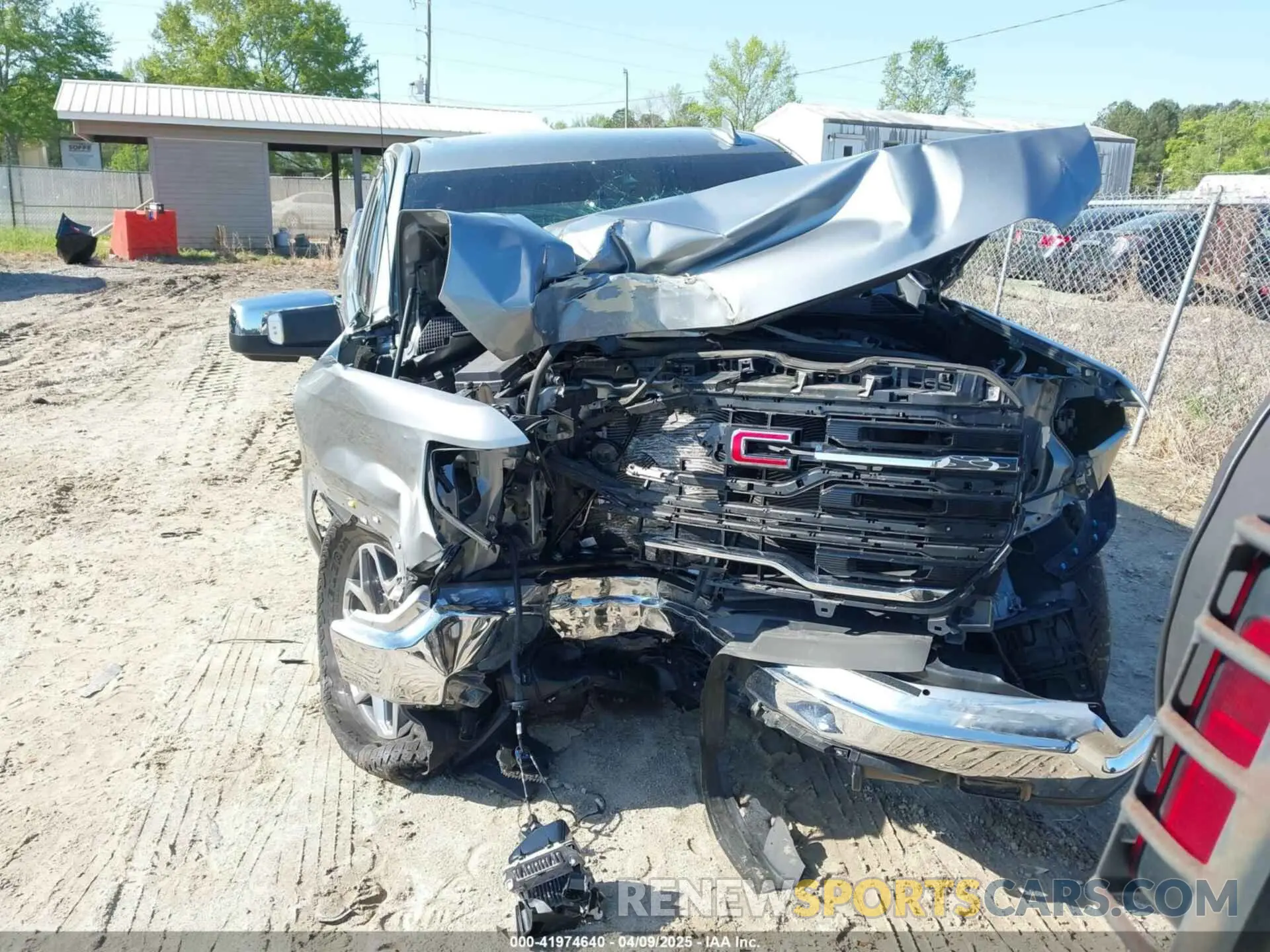 6 Photograph of a damaged car 3GTUUDED1PG180250 GMC SIERRA 1500 2023