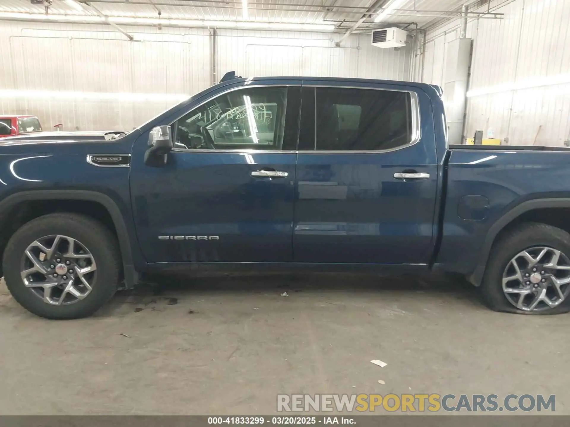 15 Photograph of a damaged car 3GTUUDED6PG116012 GMC SIERRA 1500 2023