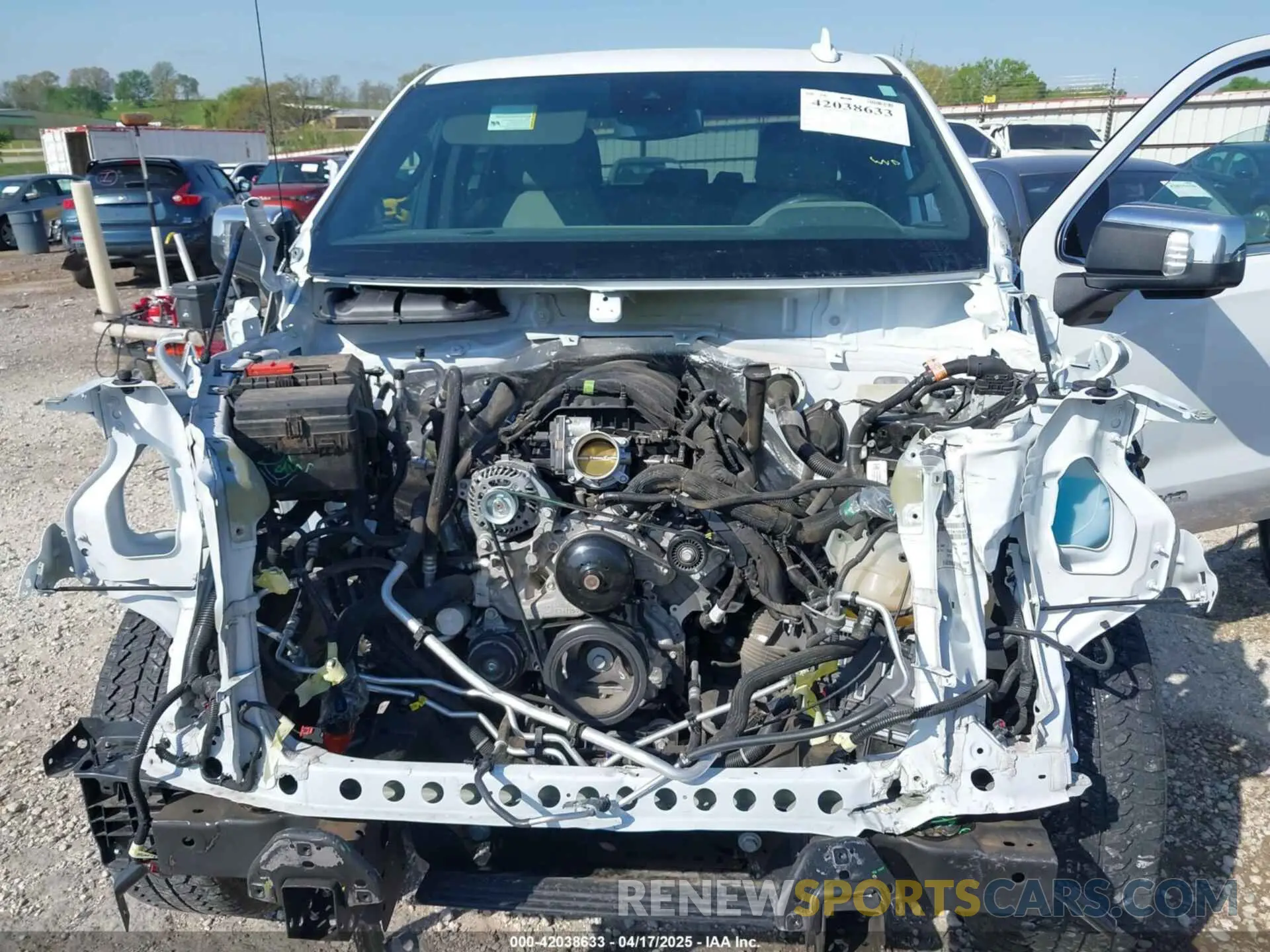 10 Photograph of a damaged car 3GTUUDED7PG111174 GMC SIERRA 1500 2023