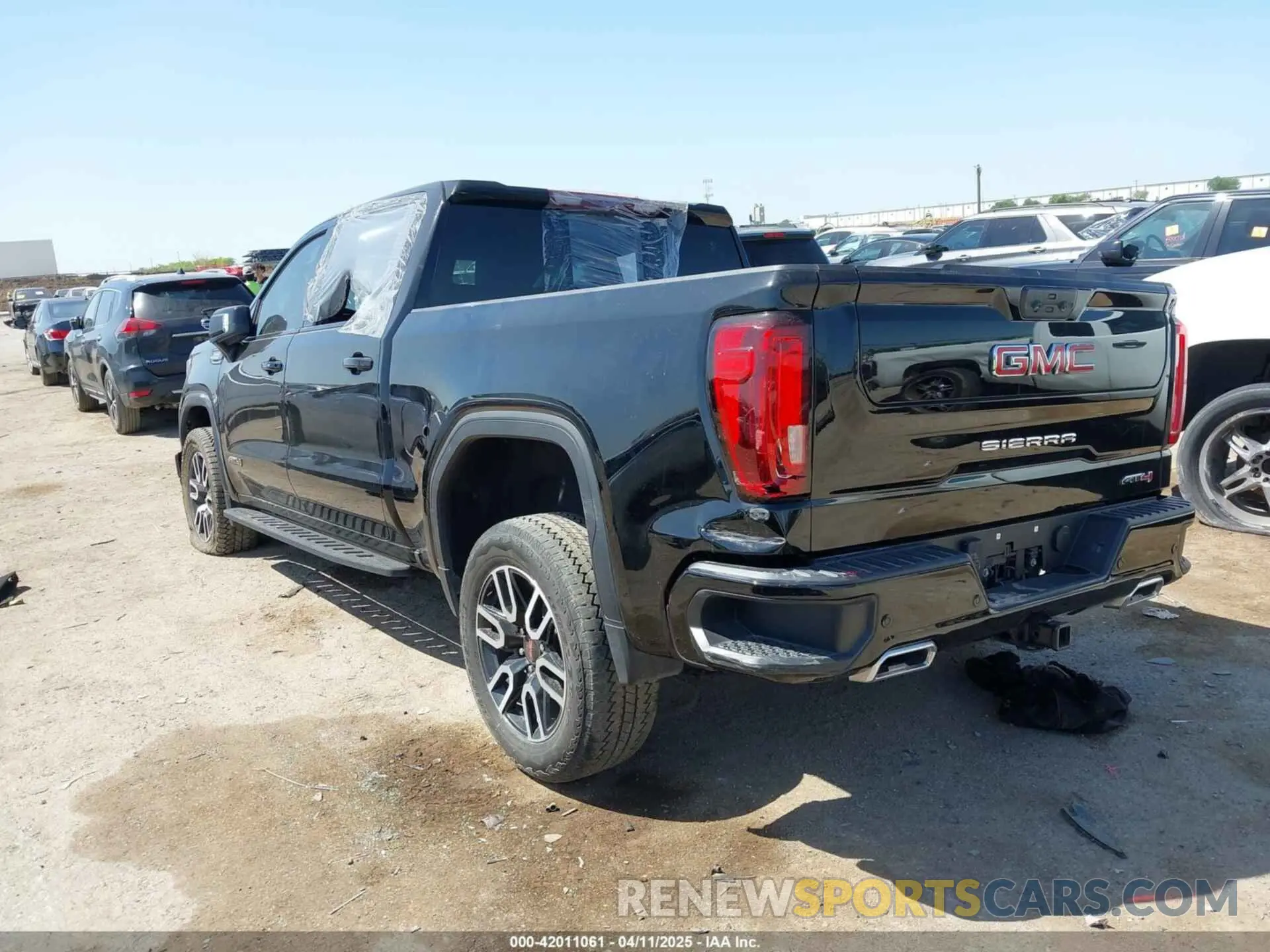 3 Photograph of a damaged car 3GTUUEE82PG115769 GMC SIERRA 1500 2023