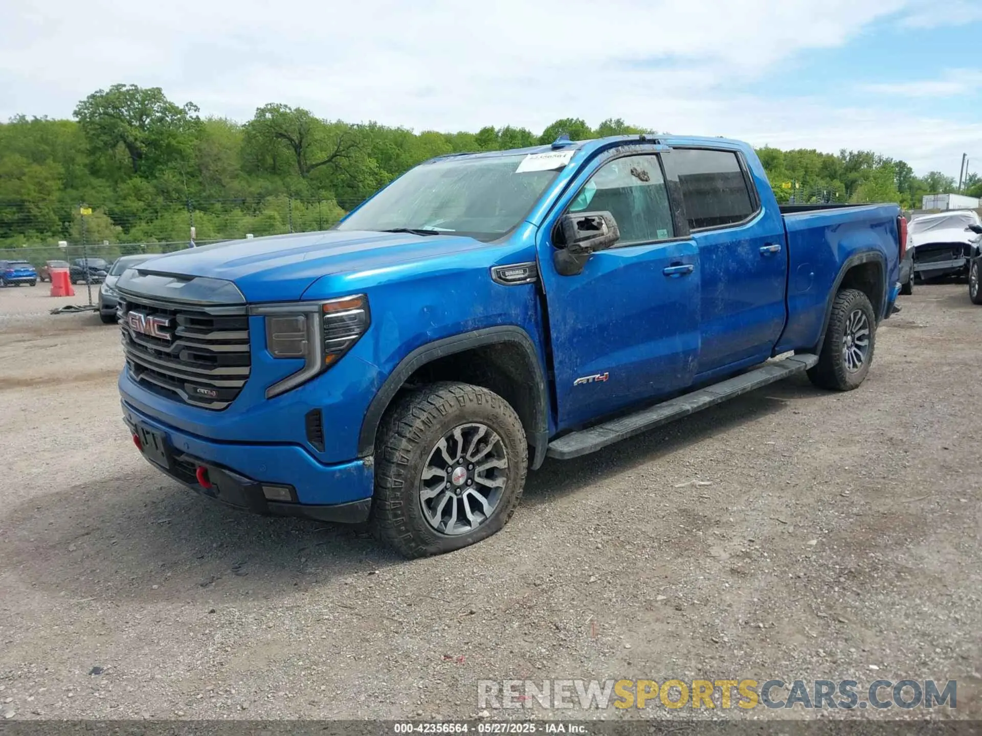 2 Photograph of a damaged car 3GTUUEE85PG174234 GMC SIERRA 1500 2023