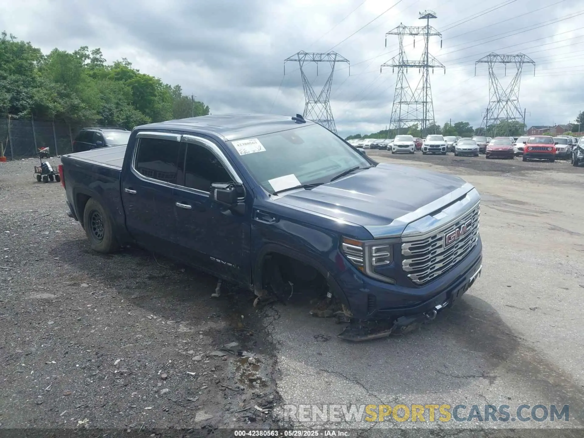 1 Photograph of a damaged car 3GTUUGE8XPG191879 GMC SIERRA 1500 2023