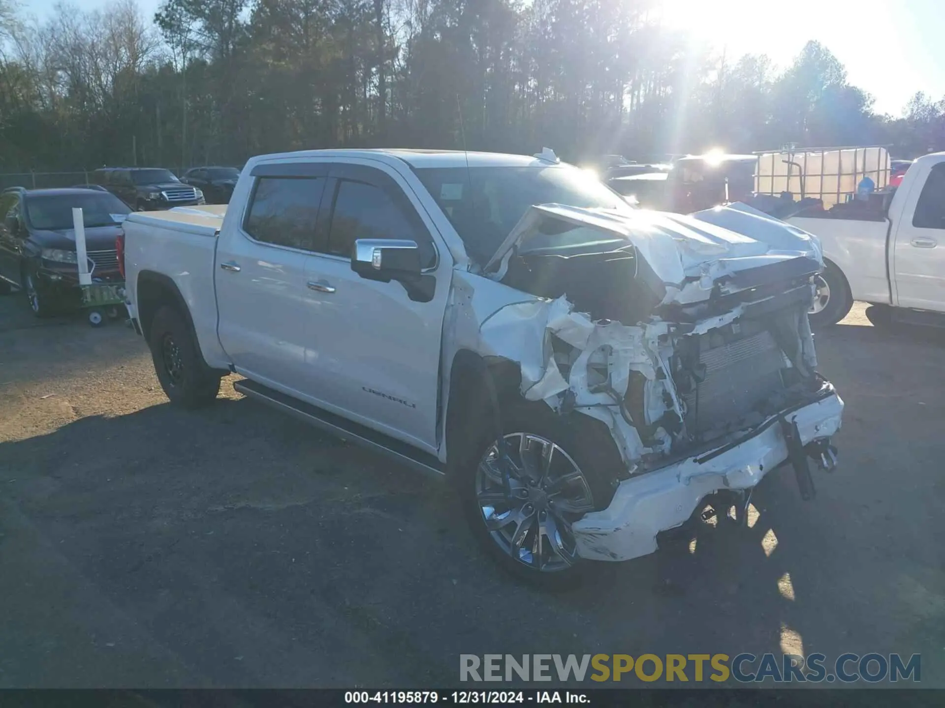 1 Photograph of a damaged car 3GTUUGEL7PG326546 GMC SIERRA 1500 2023